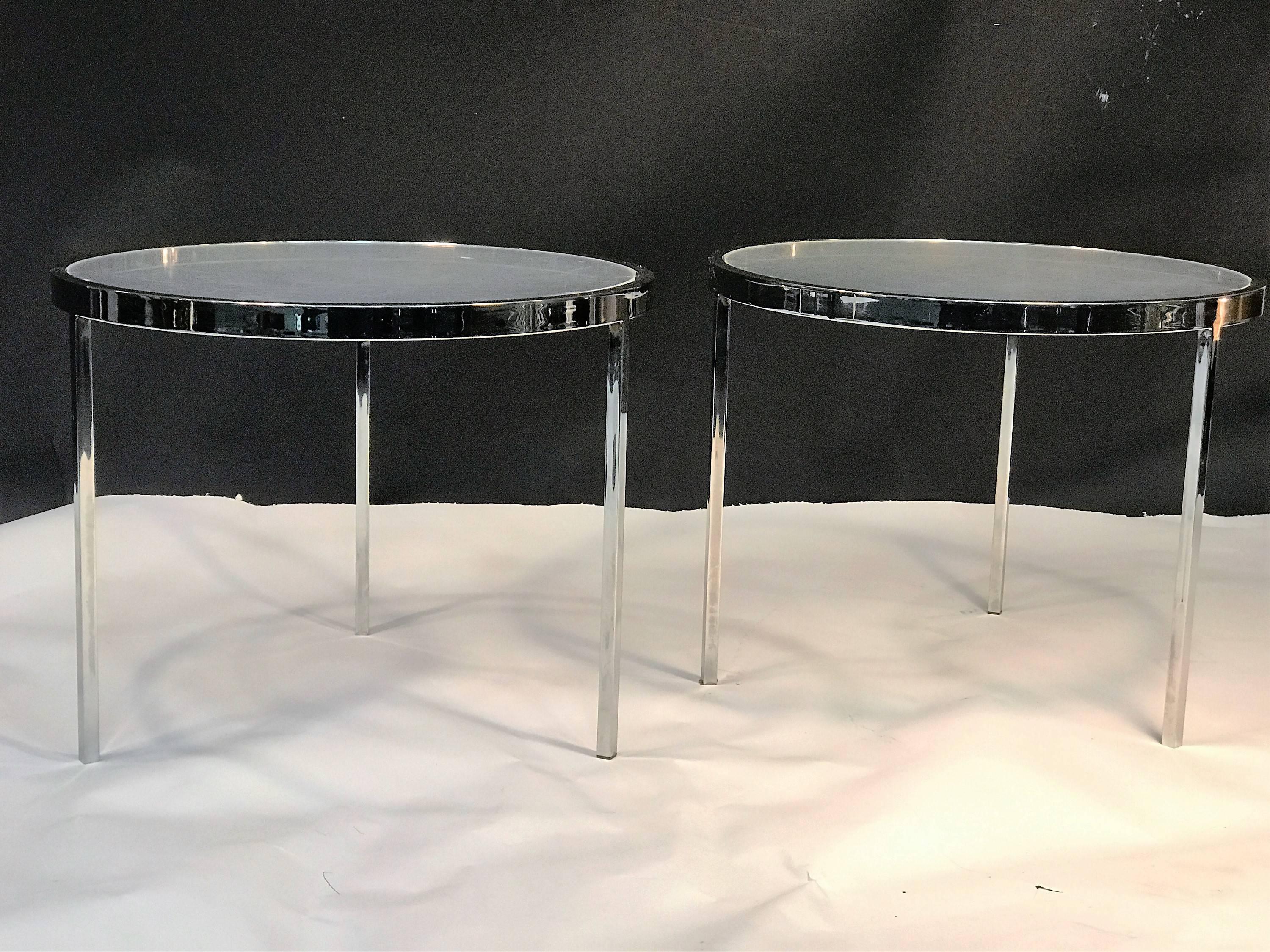 Modern Great Pair of Round Chrome Tables by Milo Baughman For Sale