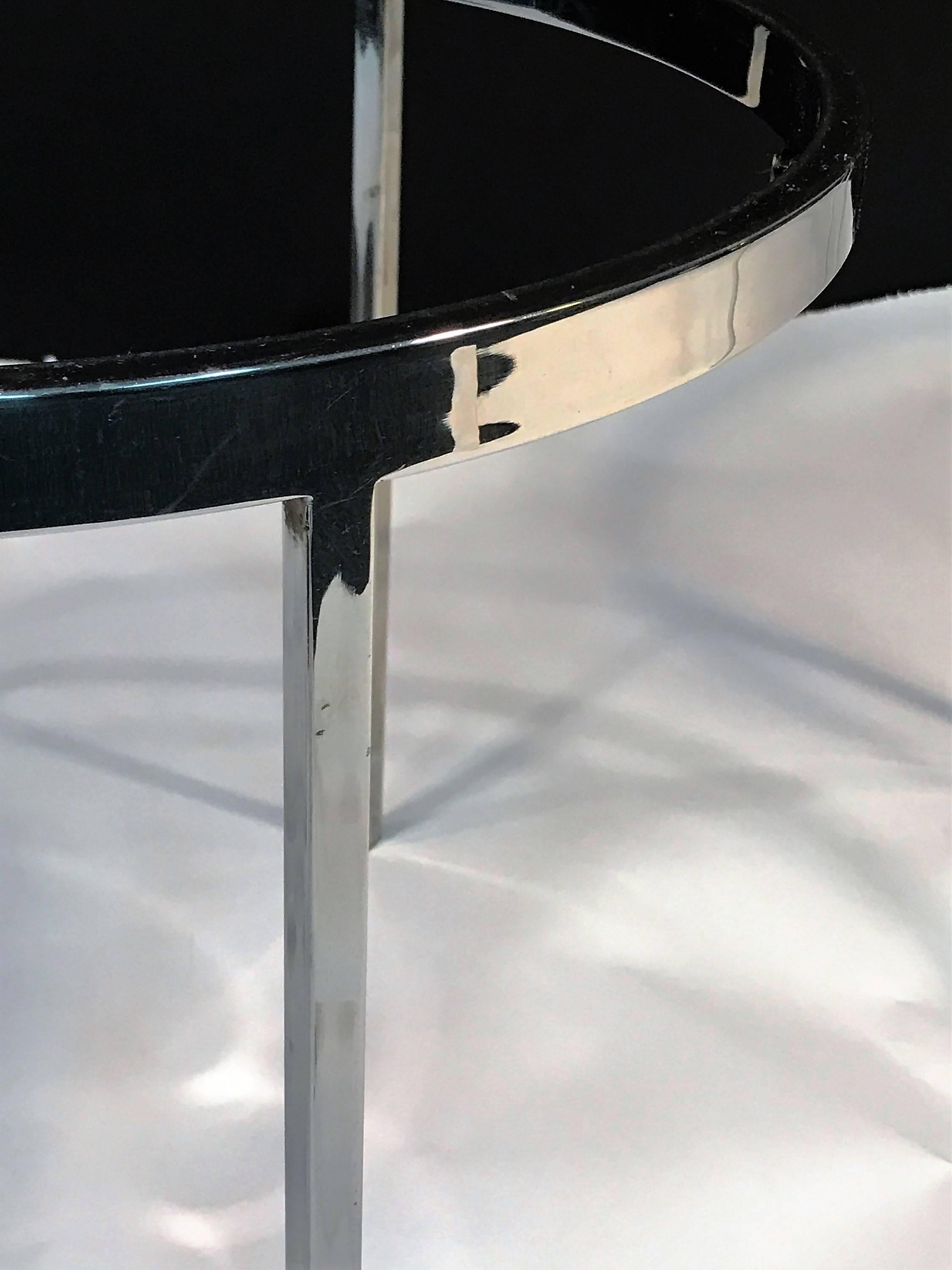 Great Pair of Round Chrome Tables by Milo Baughman For Sale 2