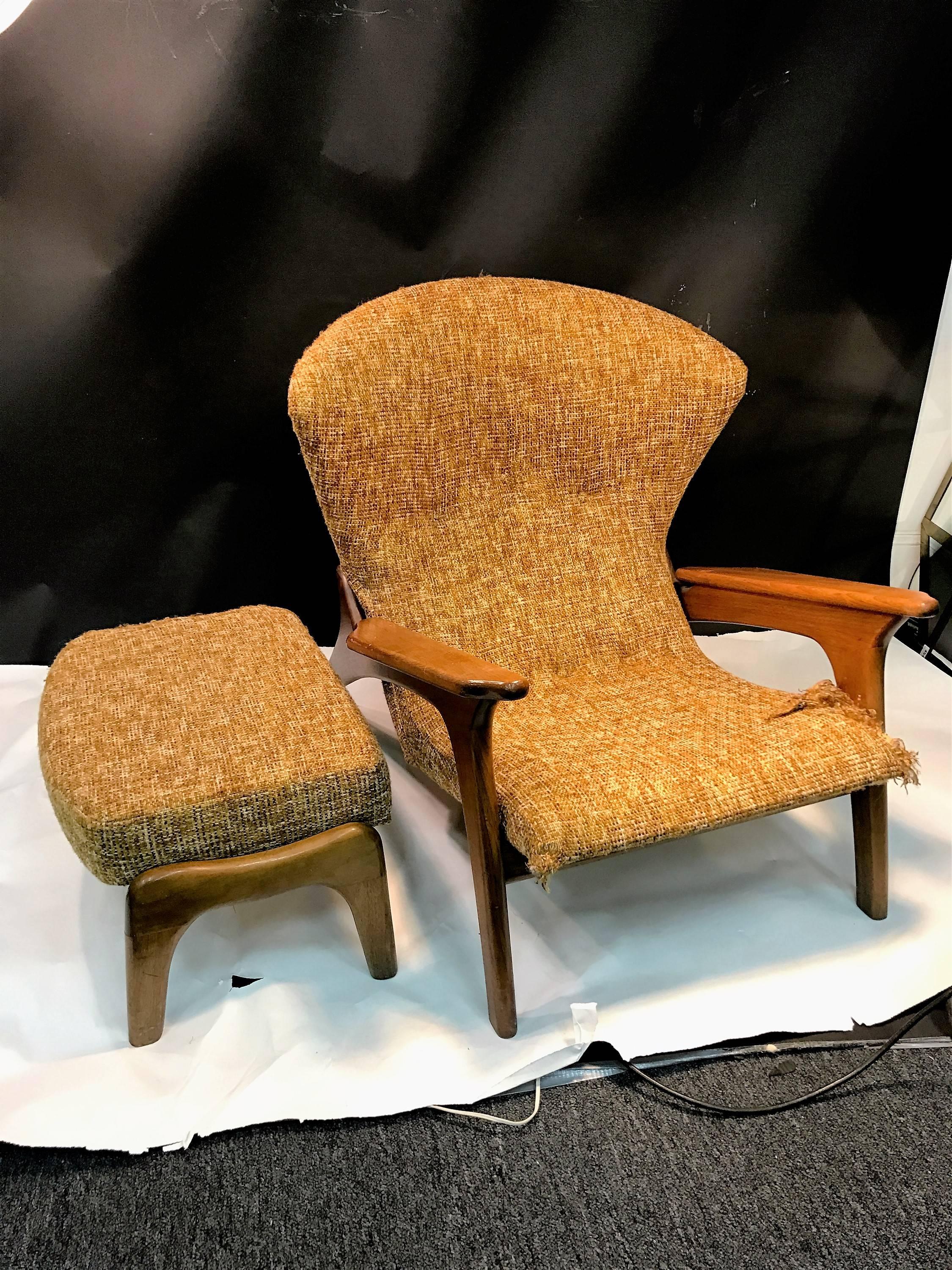 Mid-Century Modern Angular Grasshopper Chair and Ottoman by Adrian Pearsall For Sale