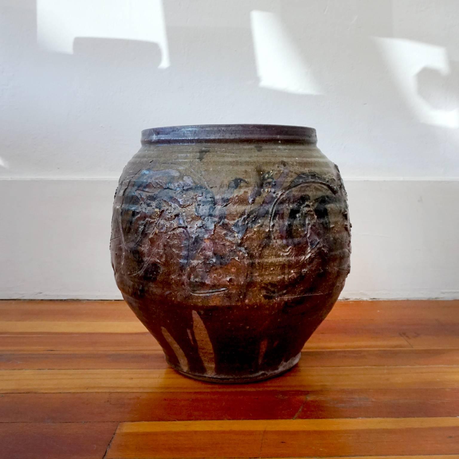 Mid-Century Modern Abstract Expressionist Ceramic Vessel by California Ceramicist Pete Scott