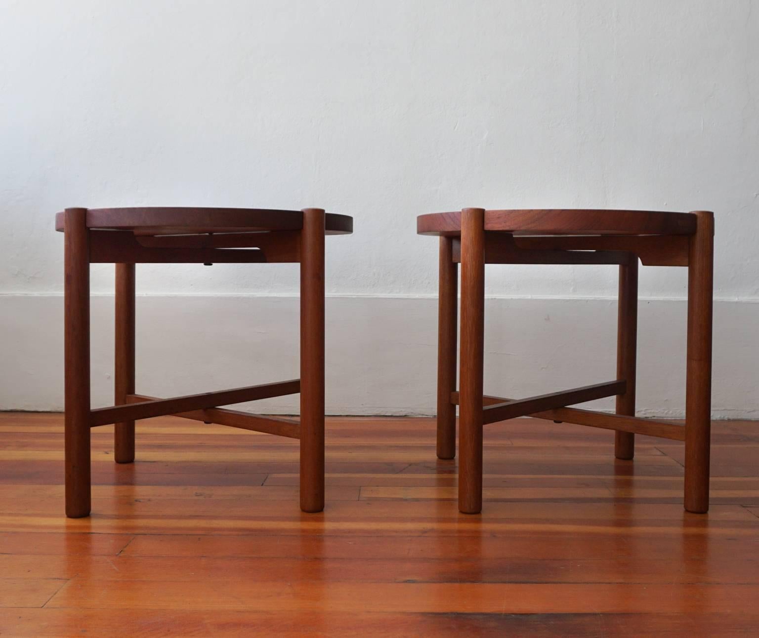 Pair of Japanese Side Tables by Kathuo Mathumura In Good Condition In San Diego, CA
