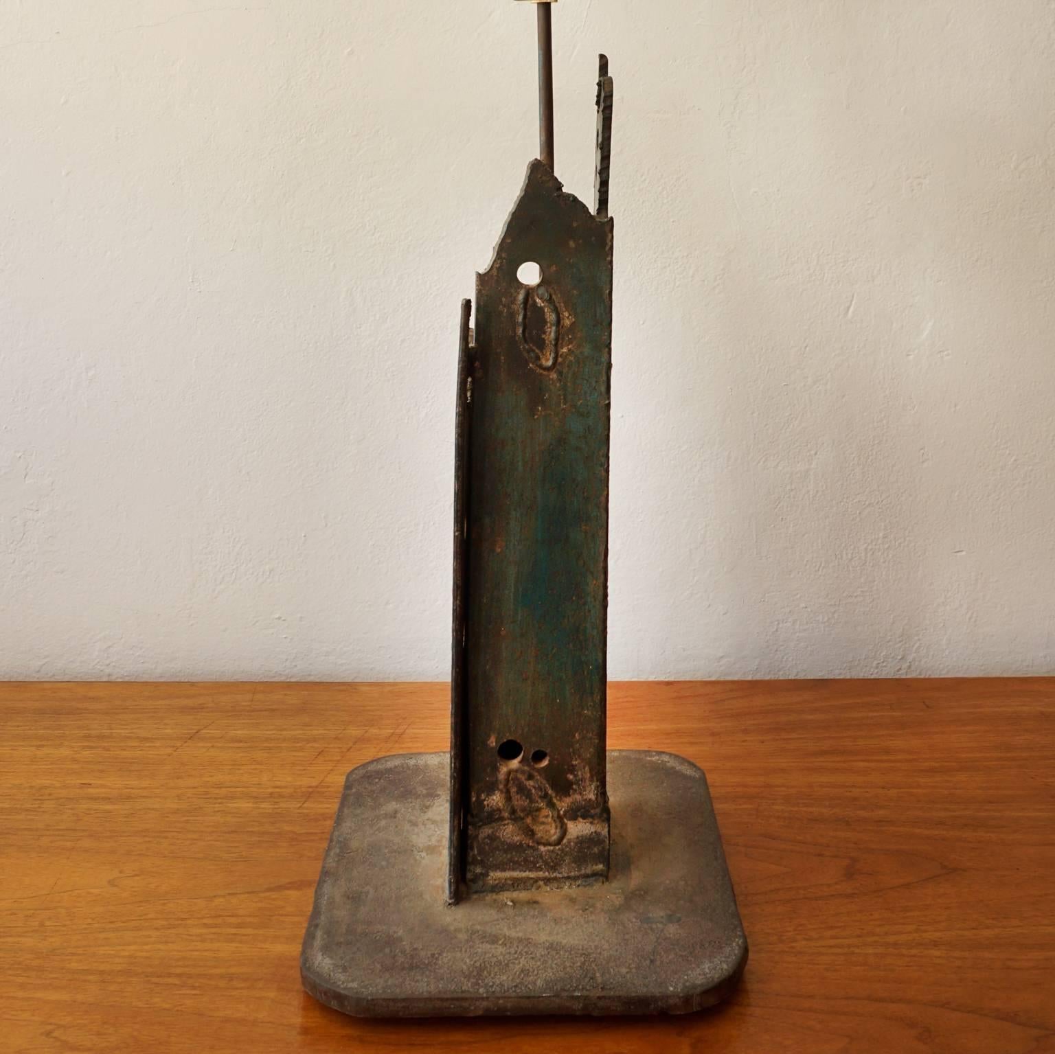 1960s Torch Cut Steel Brutalist Lamps In Good Condition For Sale In San Diego, CA