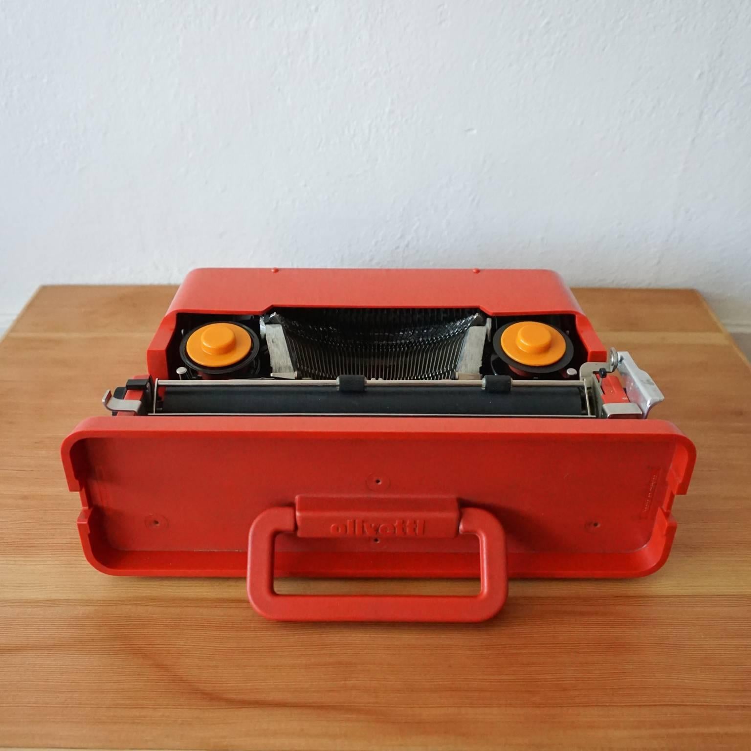 Plastic Olivetti Valentine Typewriter by Ettore Sottsass Jr. and Perry King, 1968