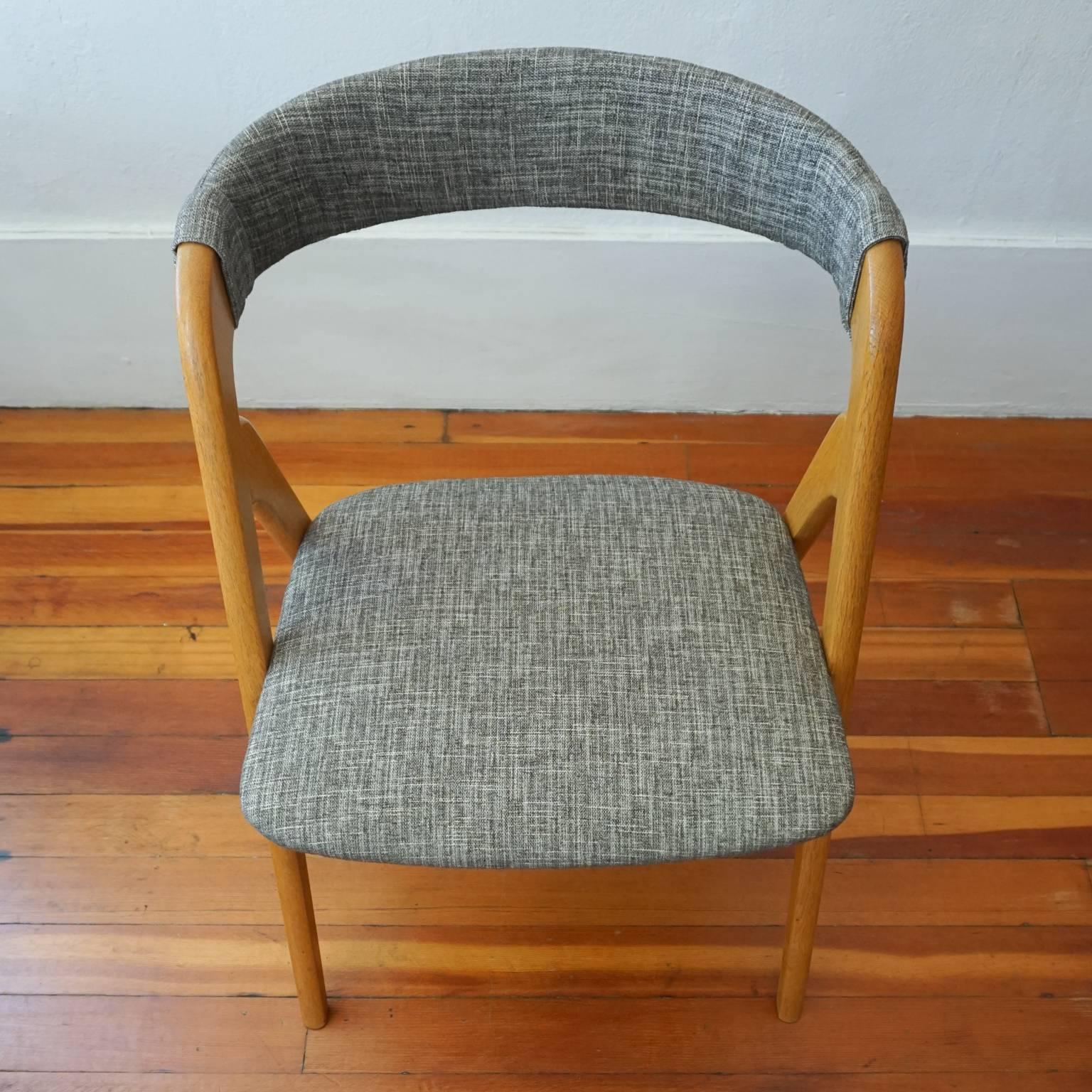 Set of Six 1950s Japanese Dining Chairs in Ash 1