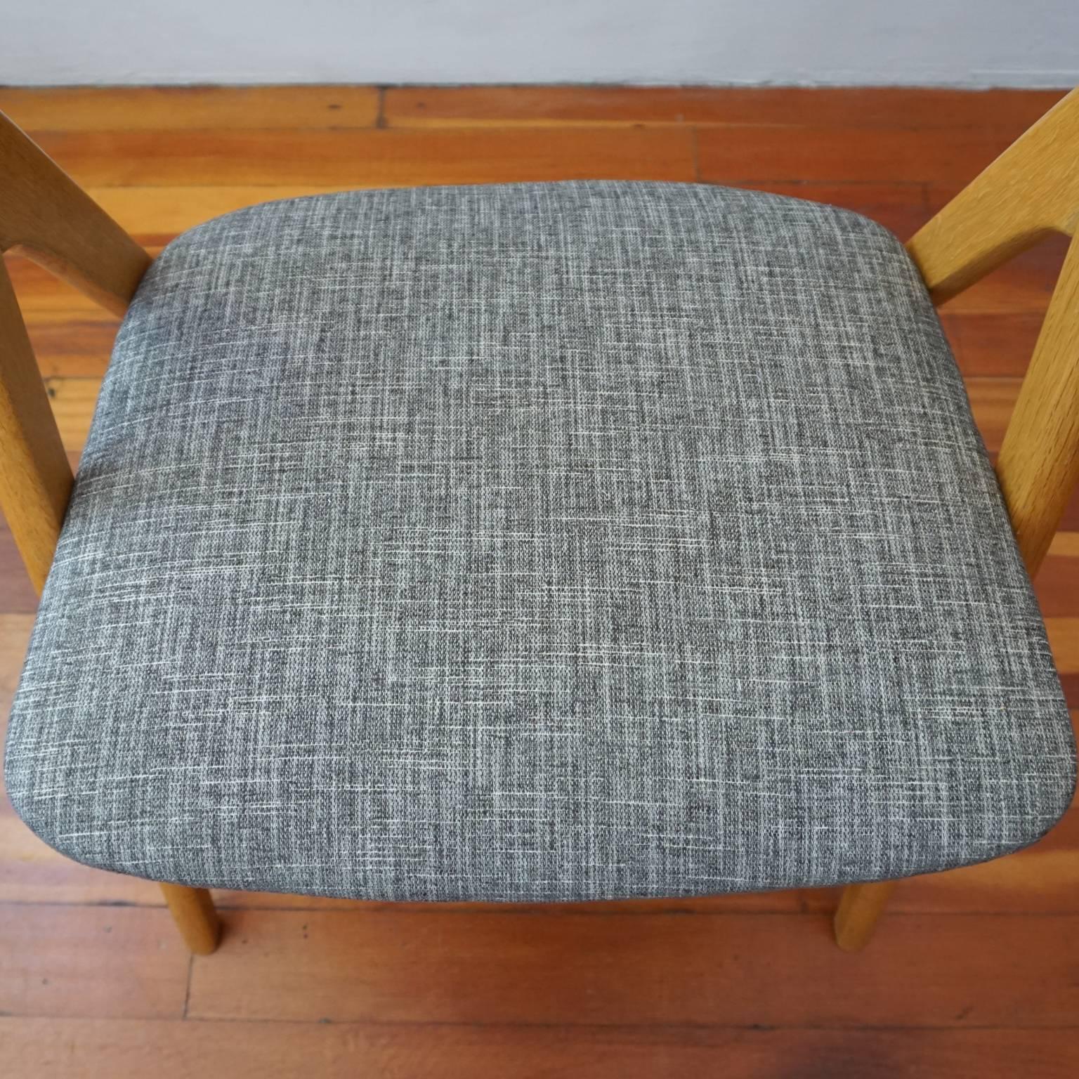 Set of Six 1950s Japanese Dining Chairs in Ash 2
