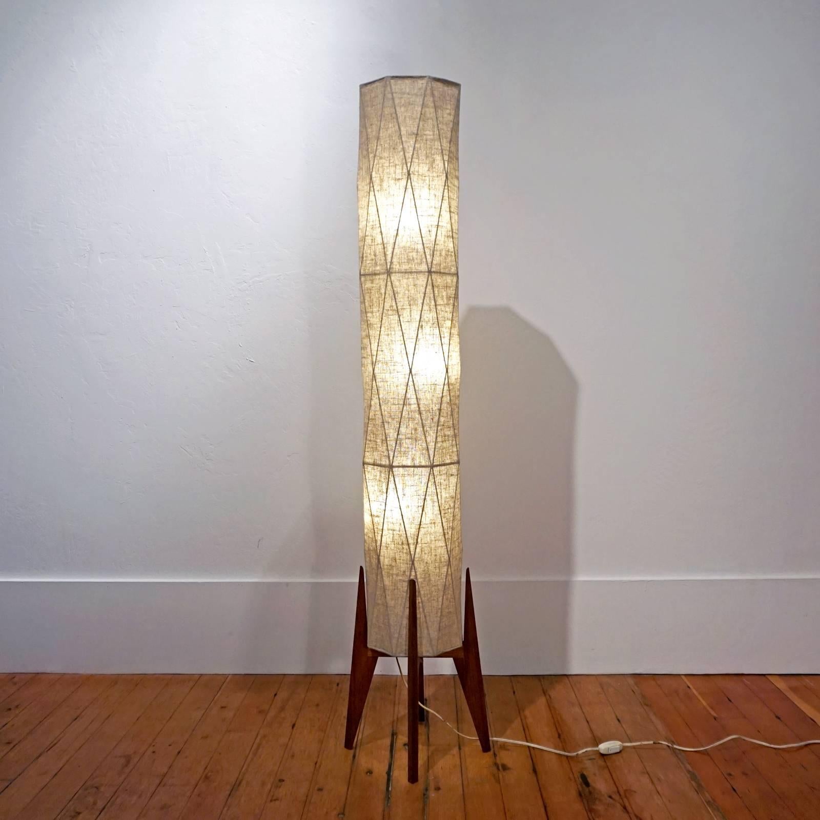 Origami metal form floor lamp with teak base from the Mid-Century. Made in Japan.