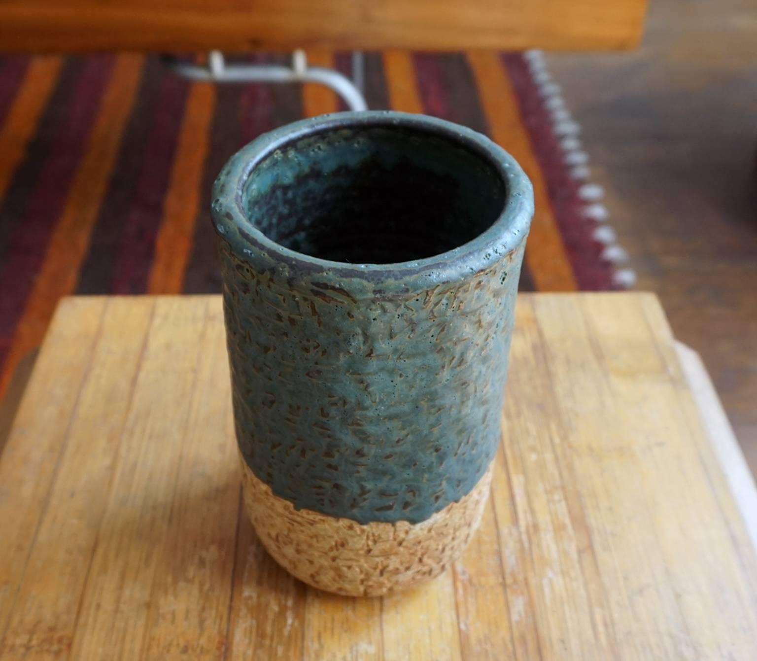 Mid-Century Modern 1950s Hal Fromhold California Studio Pottery Vase For Sale
