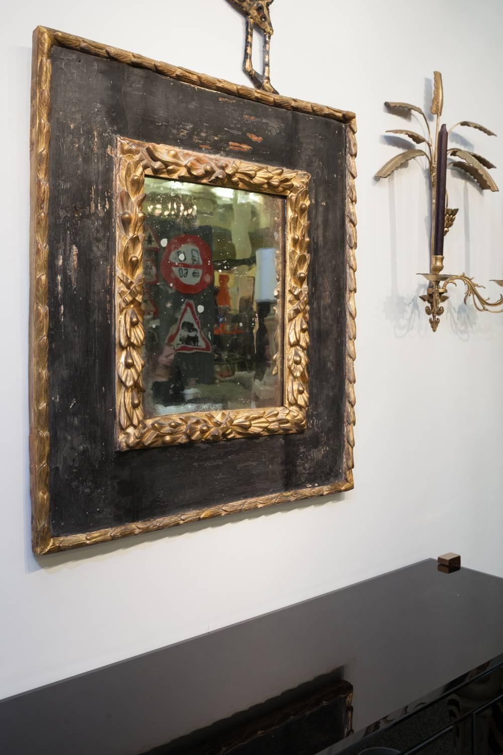 Carved Giltwood and Black Polychrome Spanish Baroque Mirror Frame In Excellent Condition In New York, NY