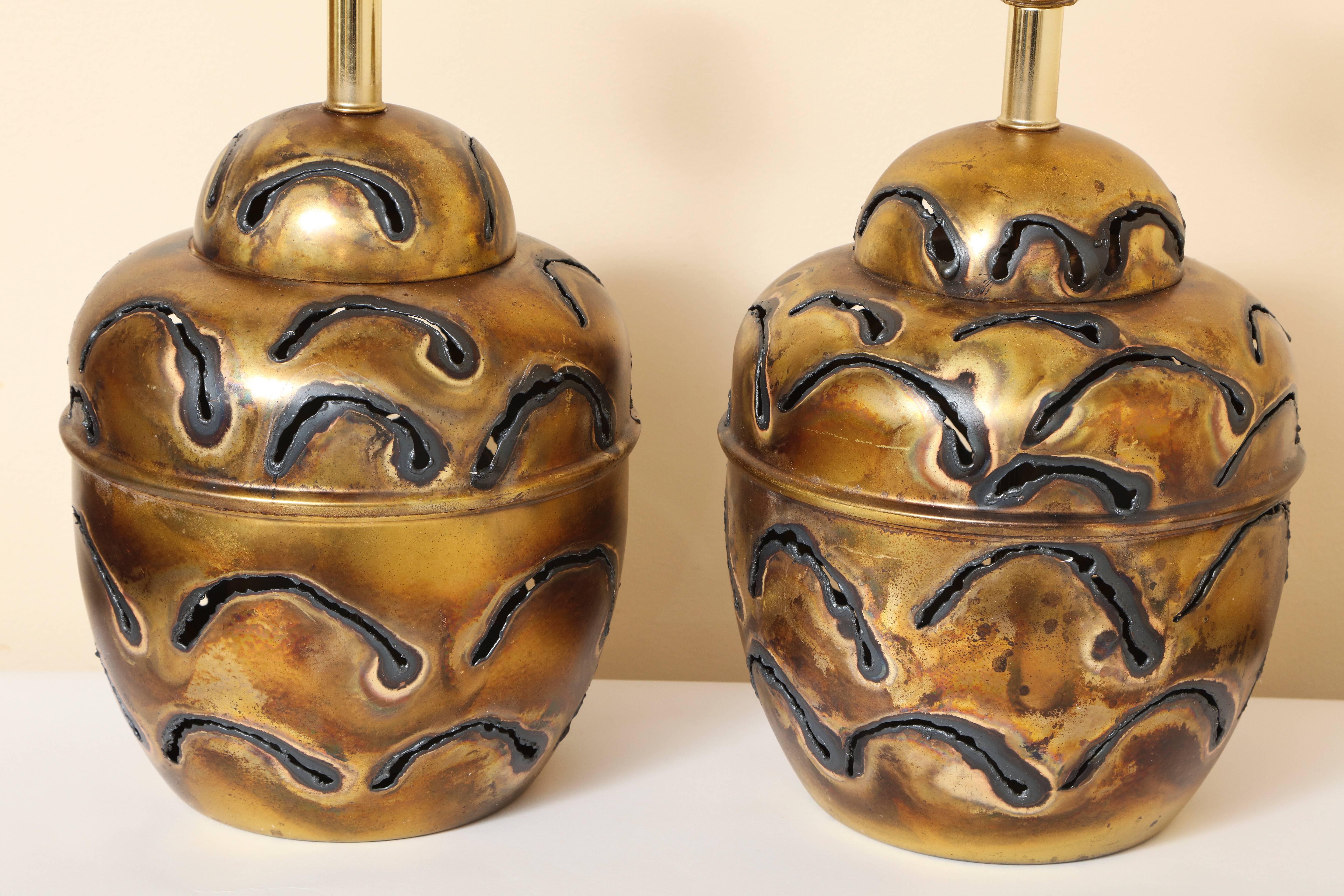 Pair of Ginger Jar Form Brutalist Welded Metal Table Lamps with Pierced Design 3