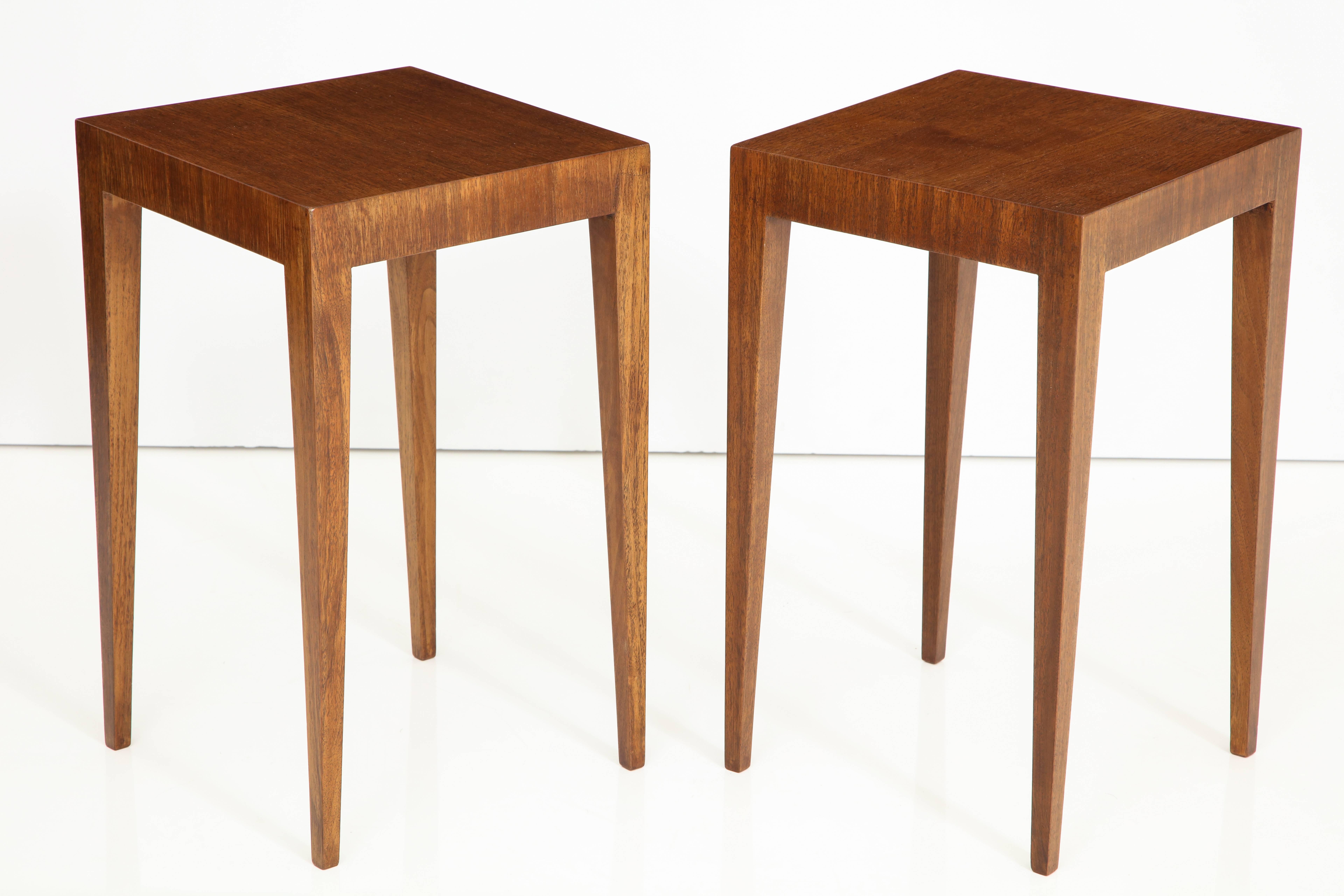 Pair of French Art Deco Walnut Side Tables 1