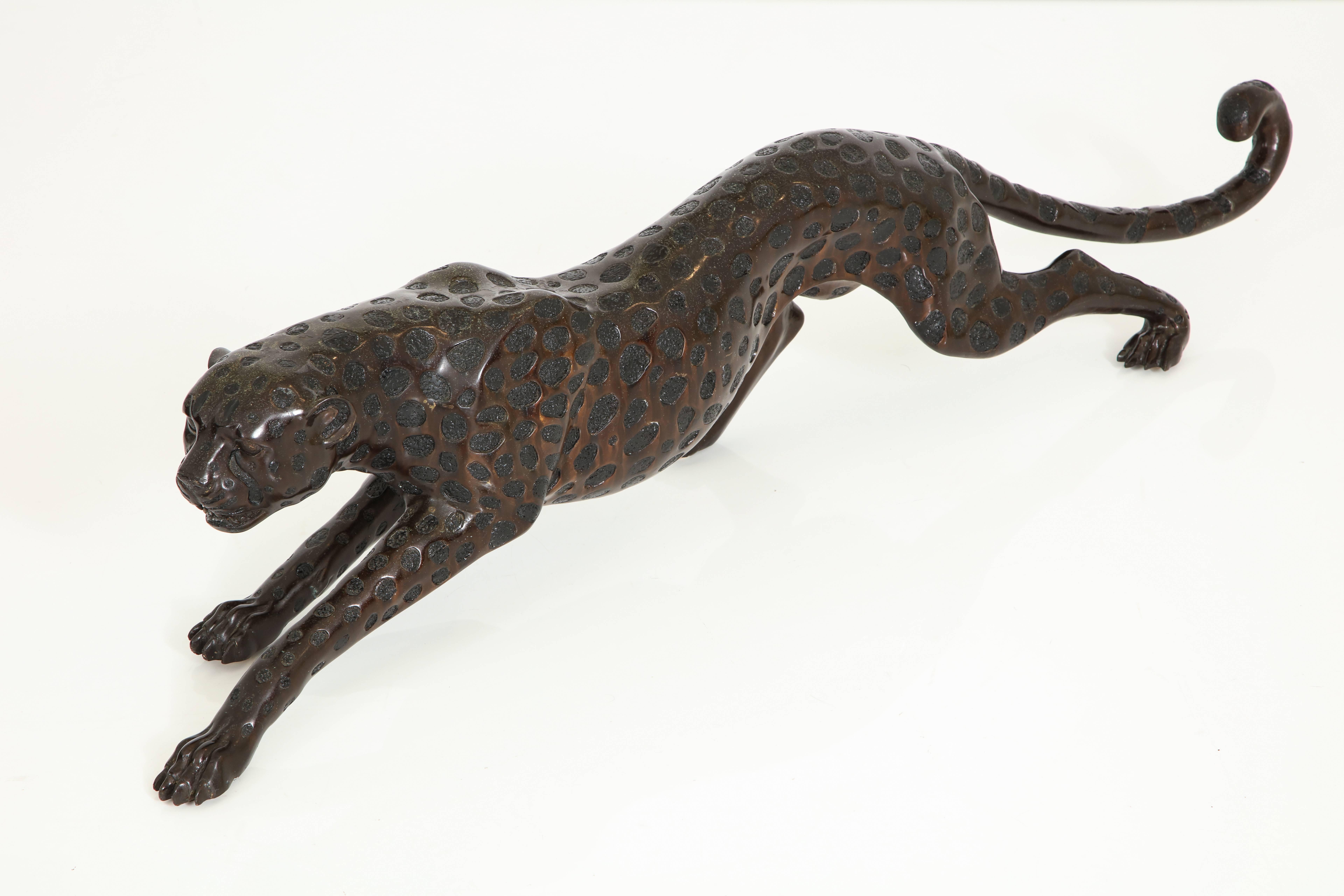 Art Deco Bronze Sculpture of a Cheetah in Stride 2