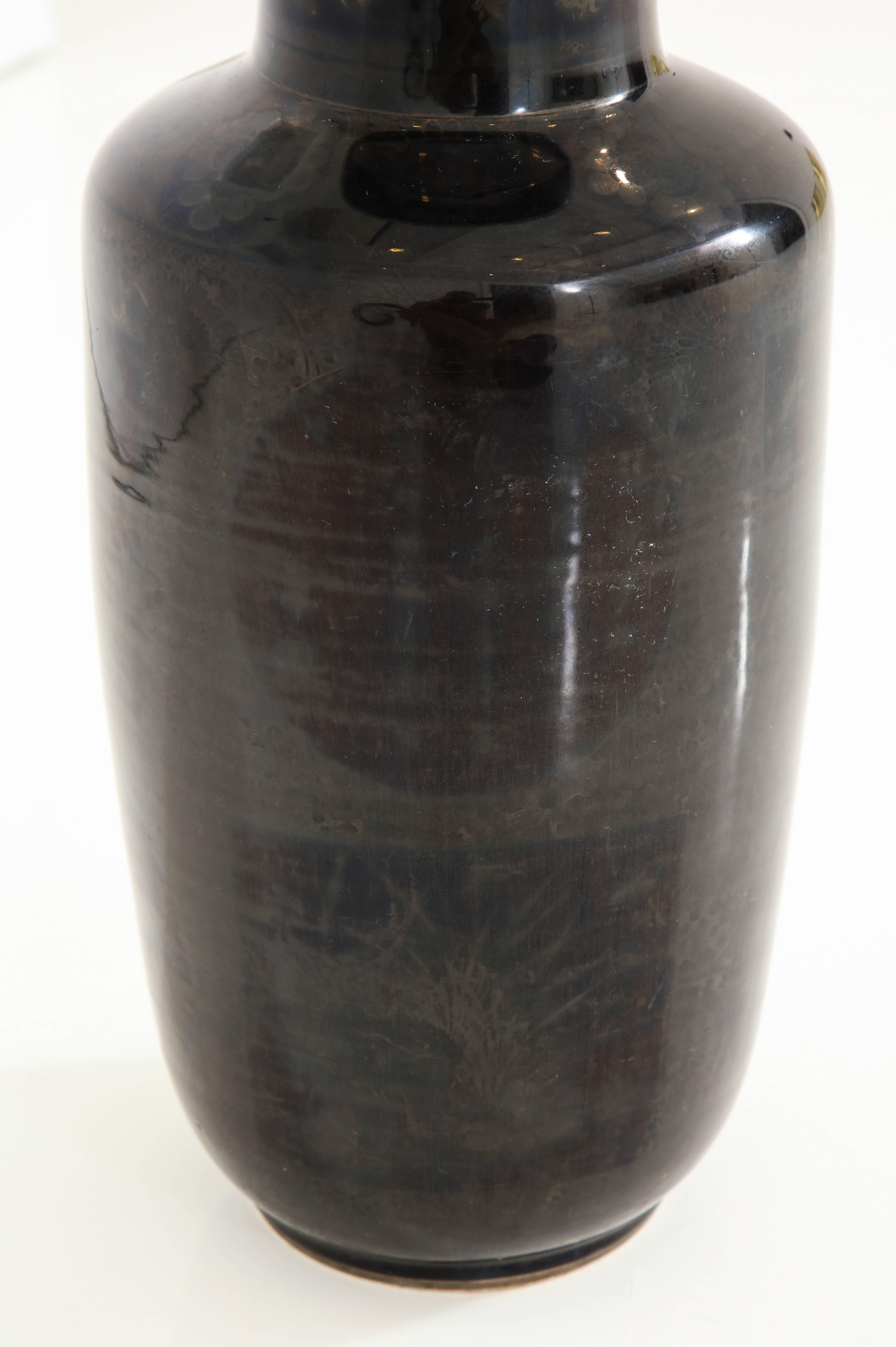 Chinese Kangxi Period Black Vase with Traces of Original Gilt Decoration 3