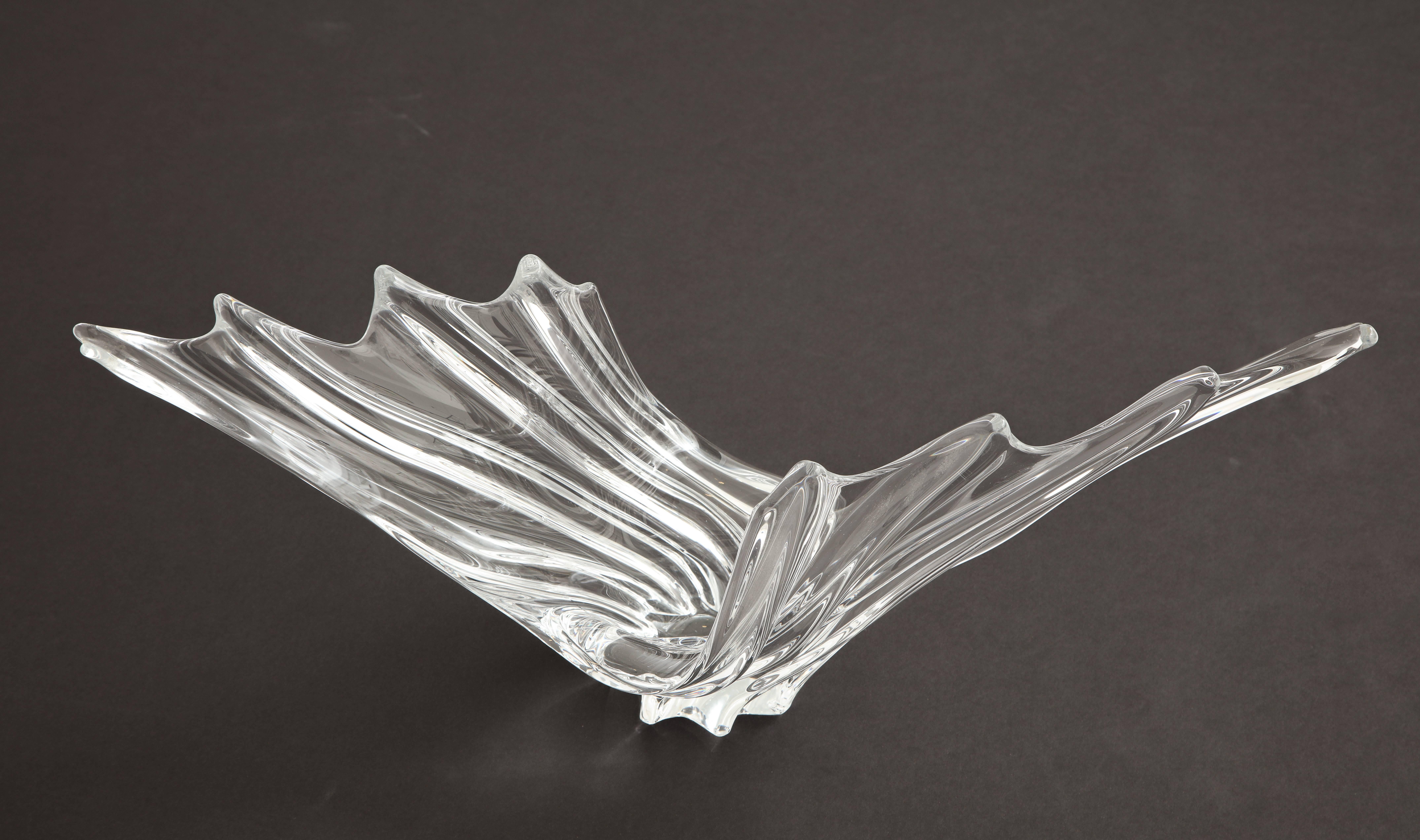 Mid-Century Modern French Vannes Crystal Bowl with Flared Winged Design
