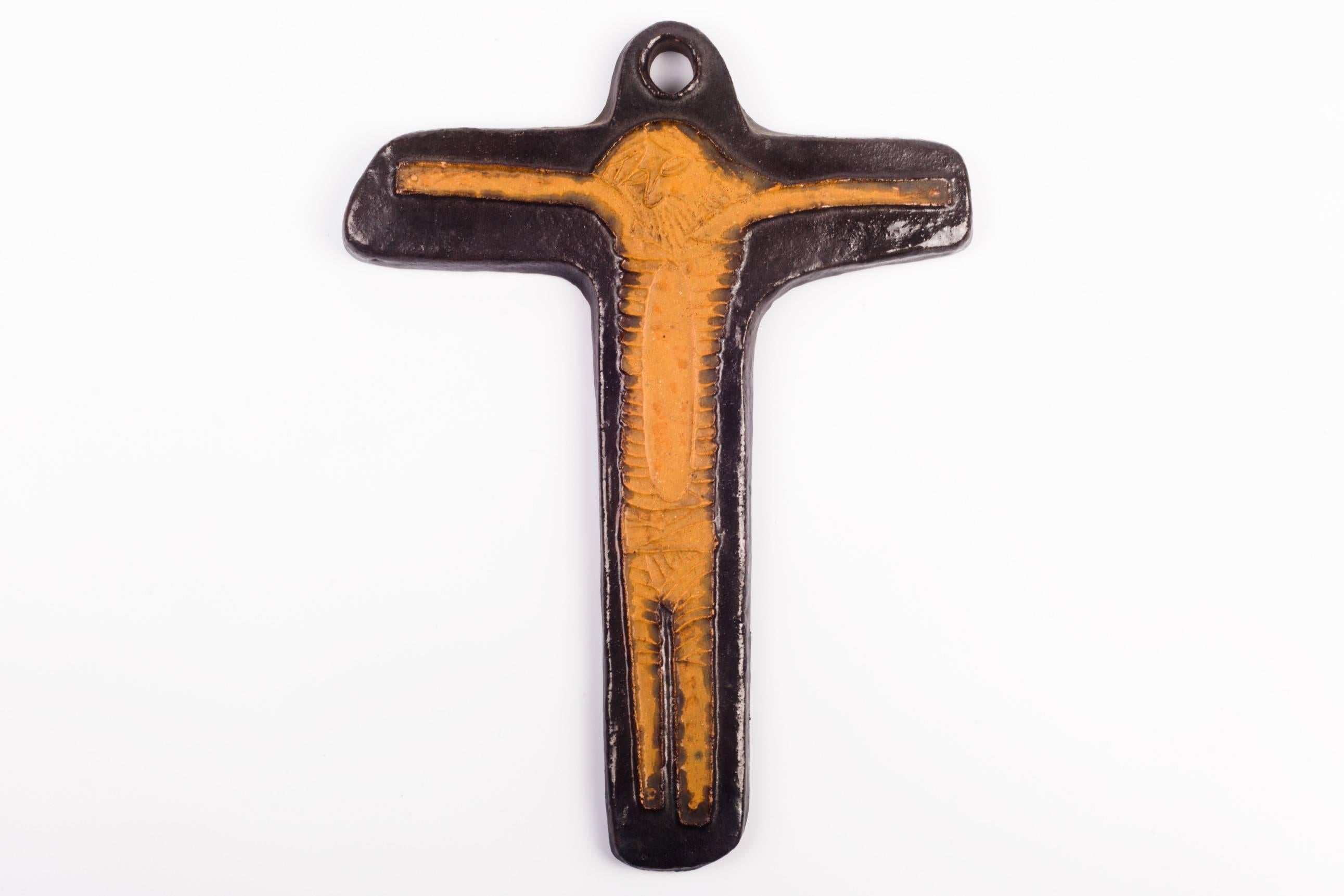 Belgian Wall Crucifix in Ceramic, Hand-Painted, Brown, Sienna, Made in Belgium, 1982 For Sale