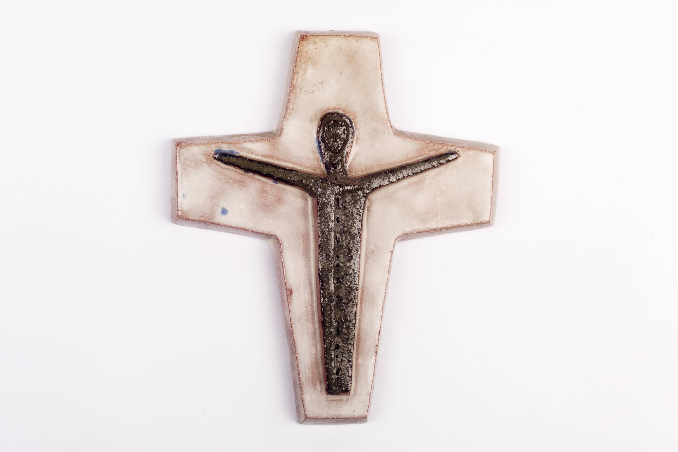 Belgian Wall Crucifix, Hand-Painted Ceramic White, Brown, Fat Lava, Belgium, 1970s For Sale