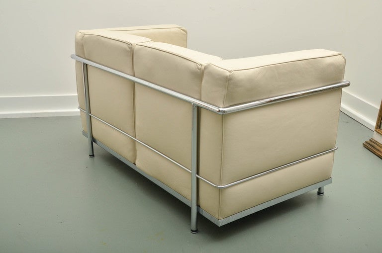 Italian Le Corbusier Style Small Sofa
