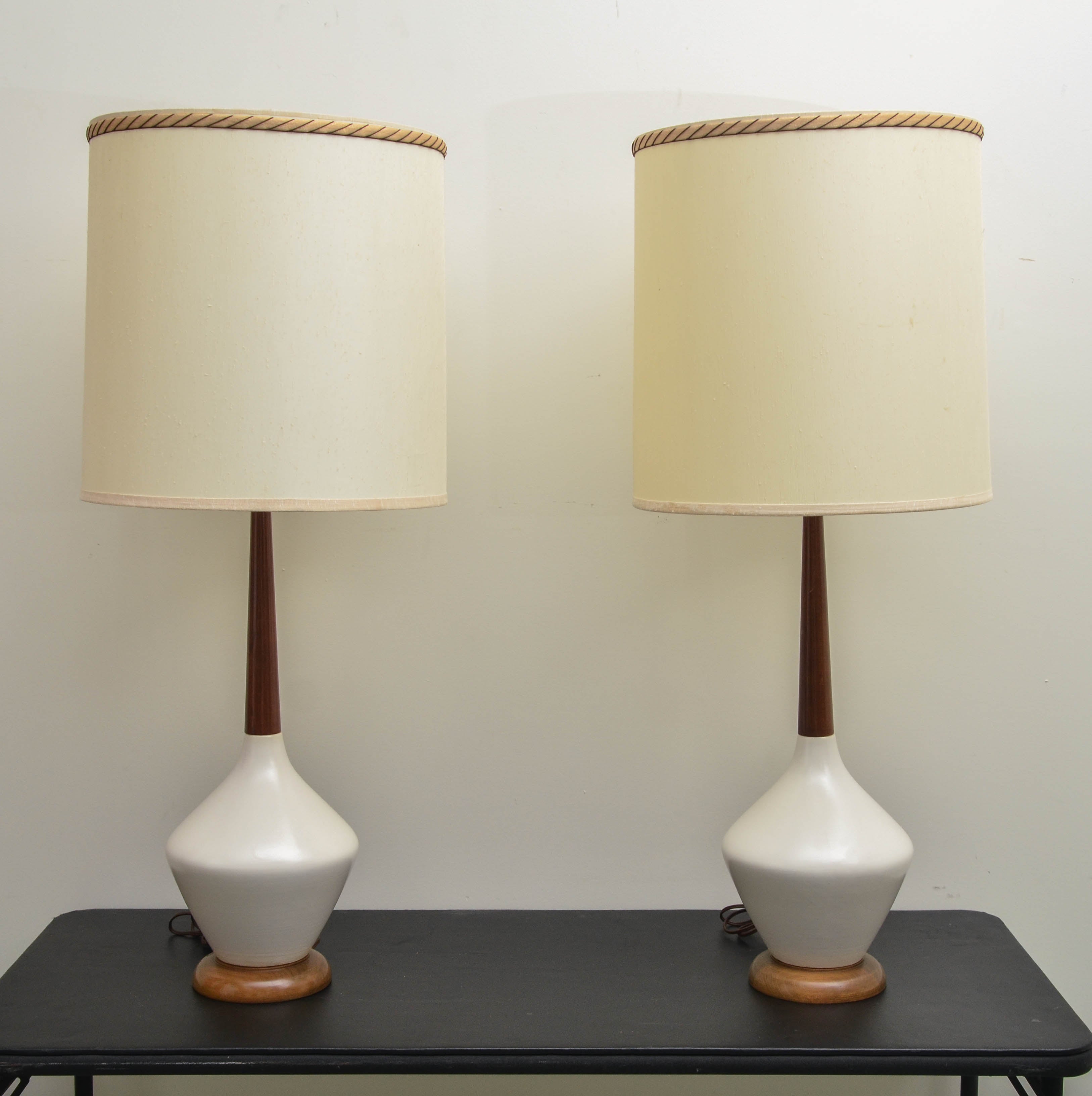 Midcentury Pair of Walnut and Ceramic Table Lamps
