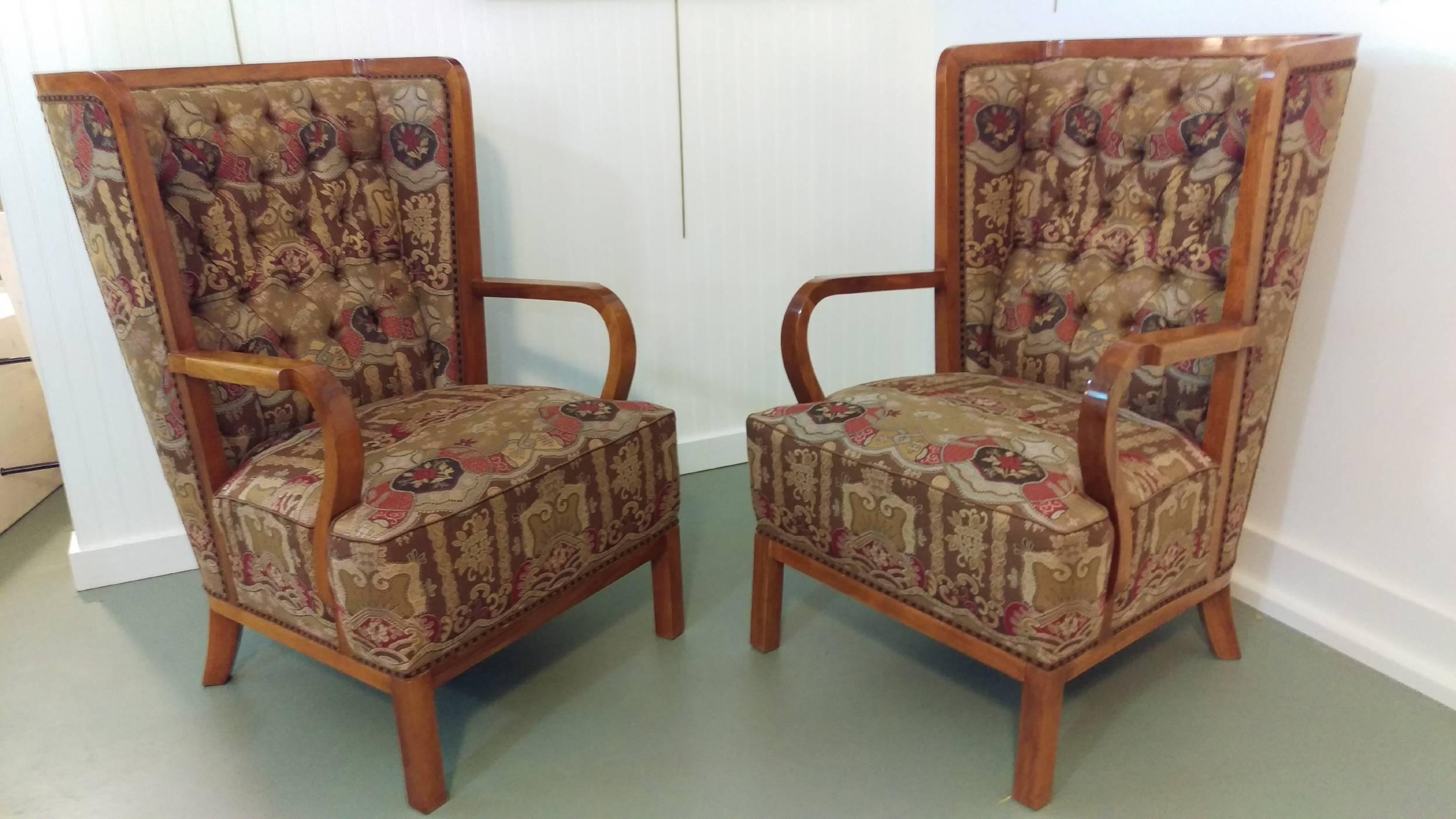 French Pair of Unusual Wingback Lounge Chairs, Attributed to Jules Leleu