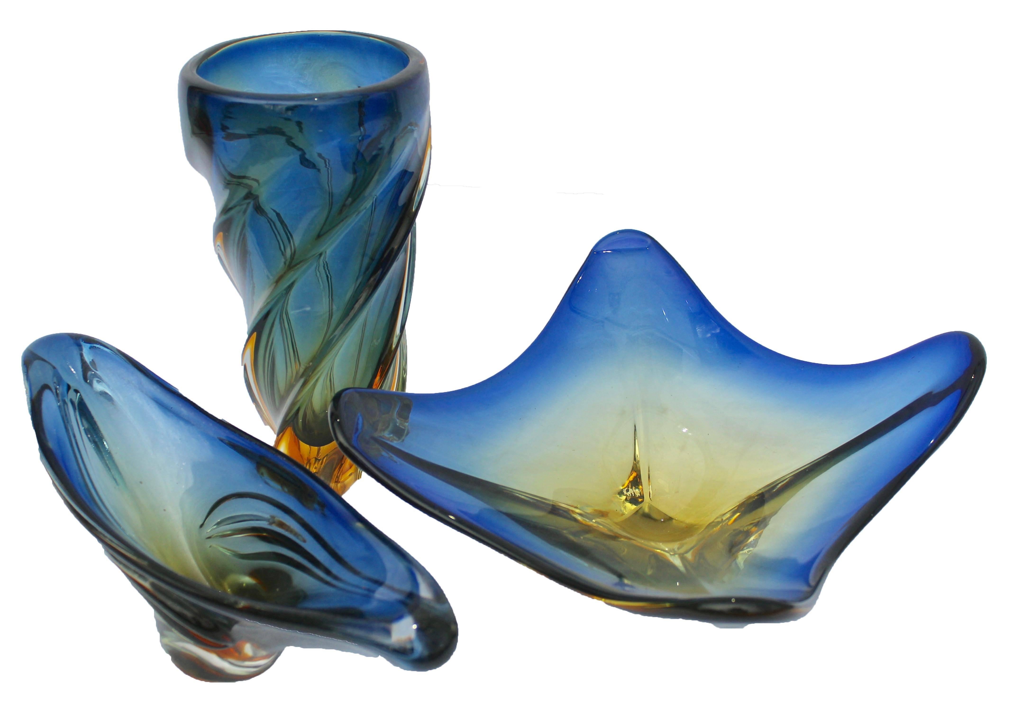 Italian Set Murano Glass Bowls with Folded Edges, Color Blue and Yellow