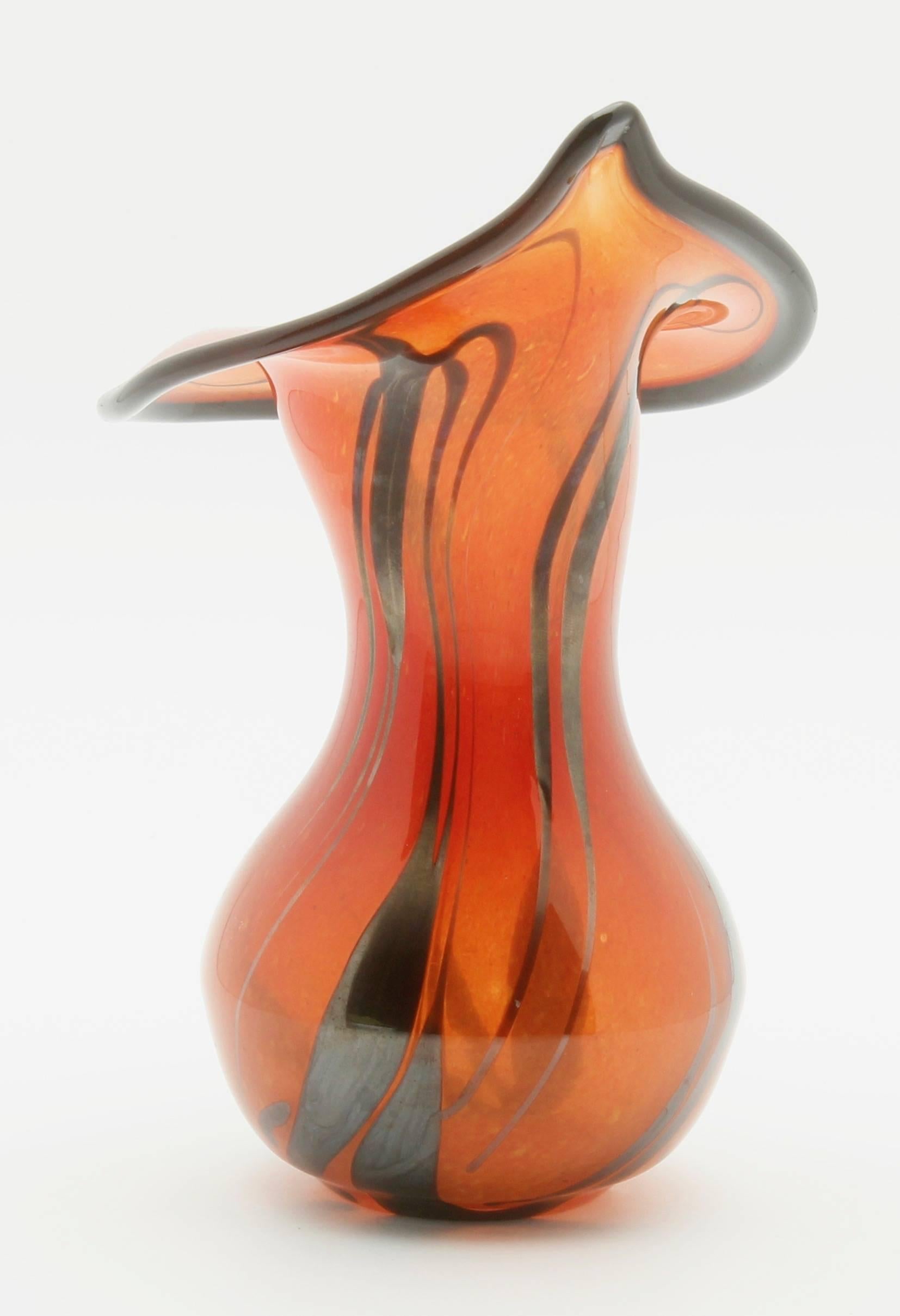 Fabulous Murano art glass cornucopia flower vase.
