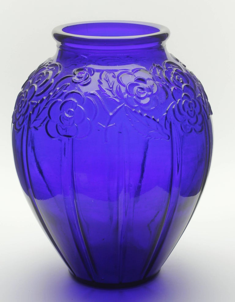 Art Deco Large Vase, Made of Deep Blue Pressed Glass with Flower