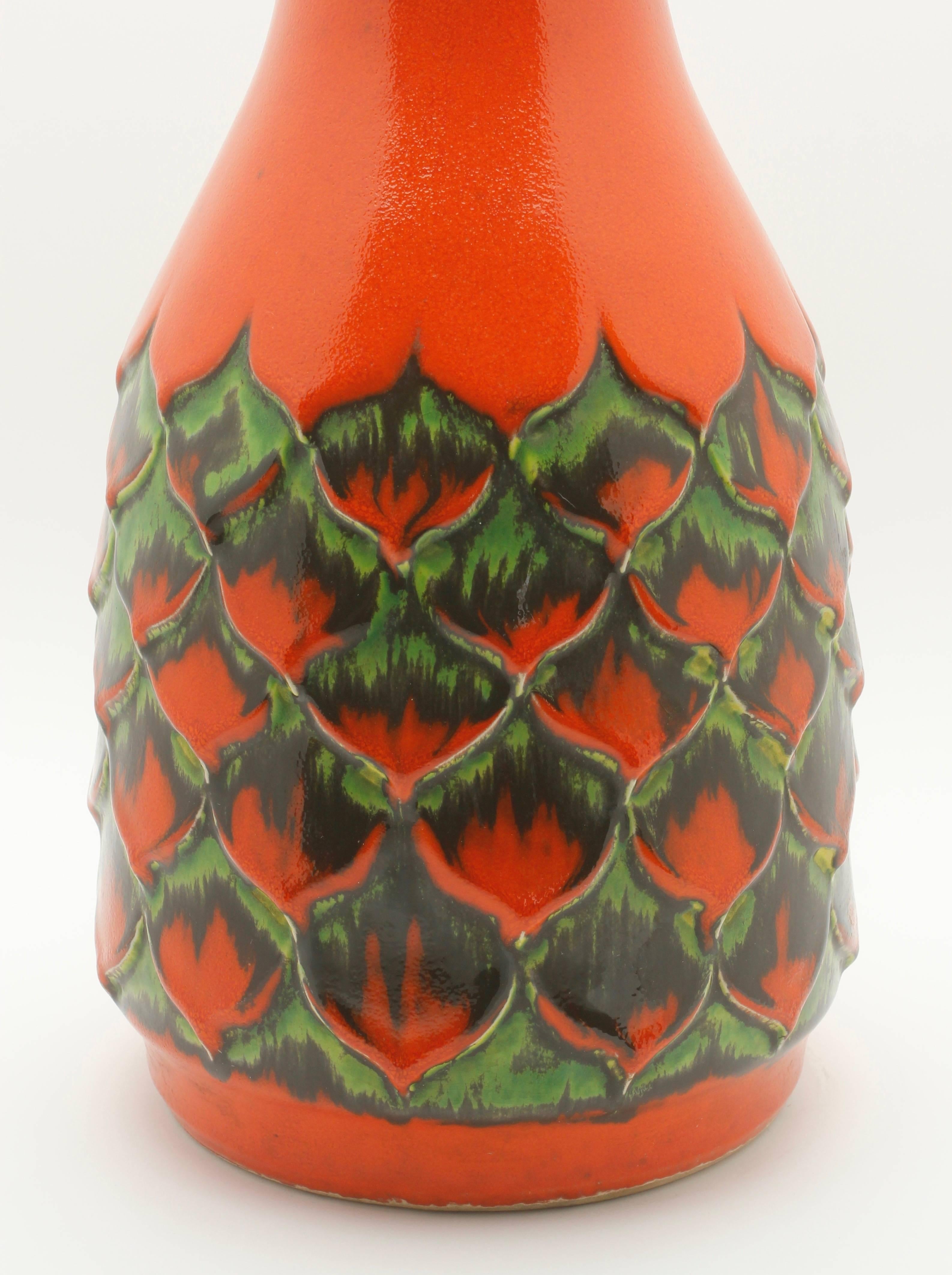 Vintage 1970s Jasba Keramik red pineapple vase W.German pottery fat lava.

The piece is in excellent condition and a real beauty!






 