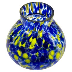 Vase « Pique Fleurs », décor multicolore avec grille, fin des années 1930