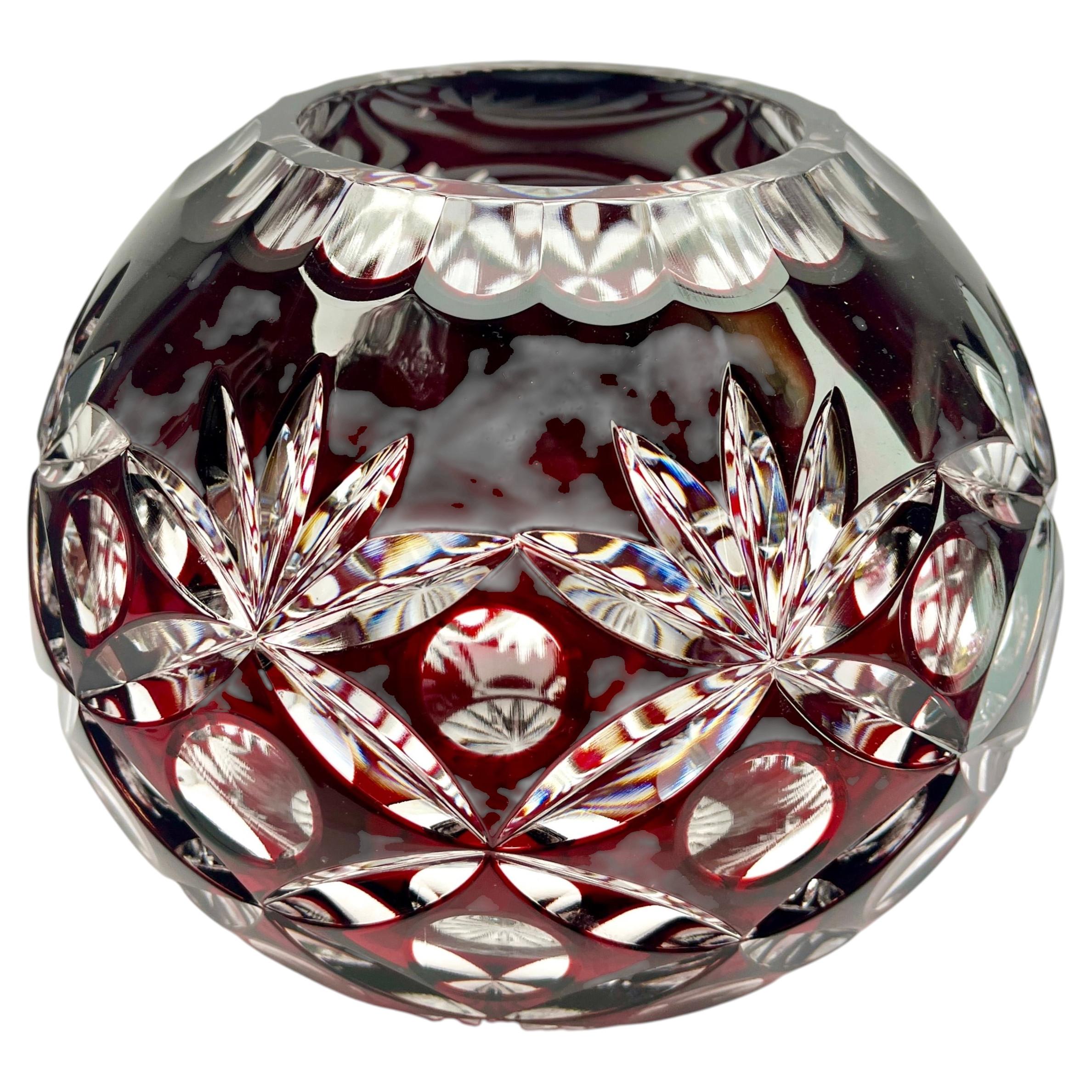 Pre-owned Bohemia N Globe Vase Ruby-red Collard Crystal Cut-to-clear, Geometric Decoration In Black