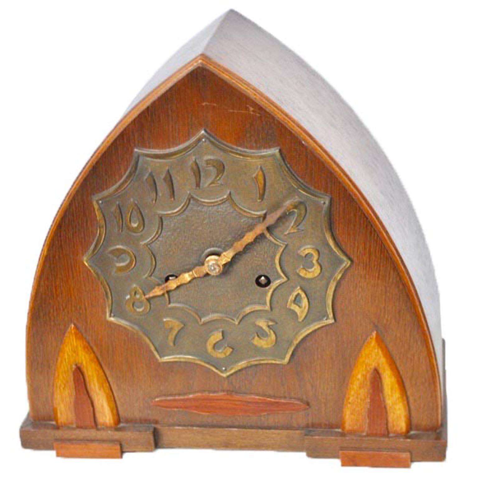 Mid-20th Century Arts & Crafts Oak Mantle-Clock with Bronze Dial, the Netherlands, circa 1930