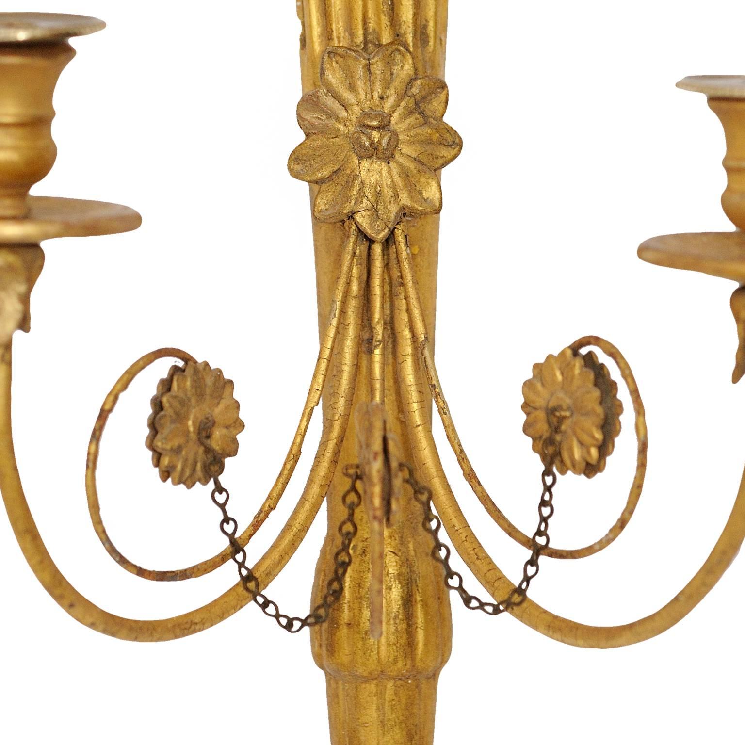 Fine Pair of Early Carved Giltwood English Regency Wall Lights, circa 1810 In Good Condition For Sale In Tetbury, Gloucestershire