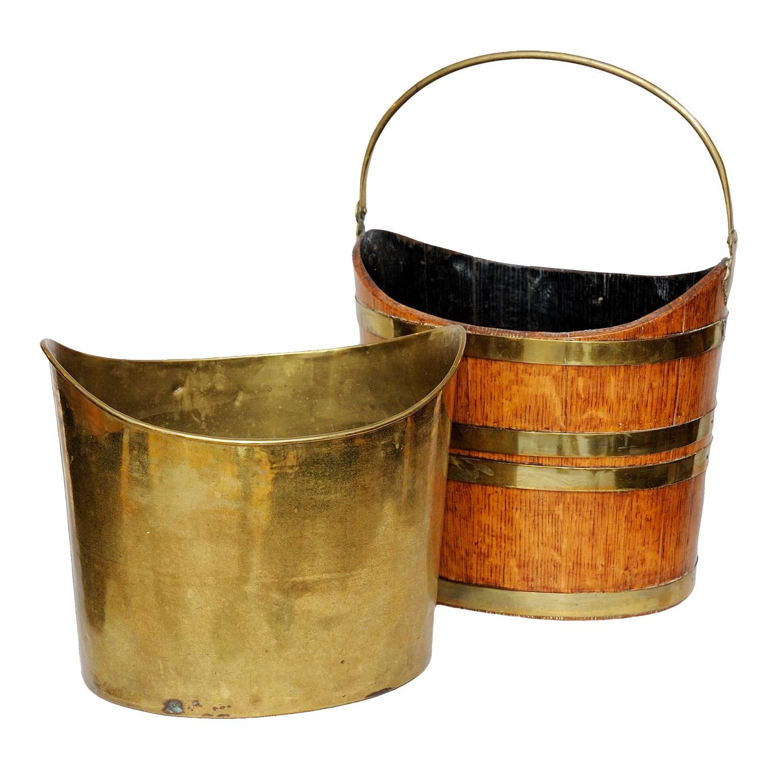 Dutch Mid-19th Century Oval Oak Oyster Bucket, circa 1840 In Good Condition For Sale In Tetbury, Gloucestershire