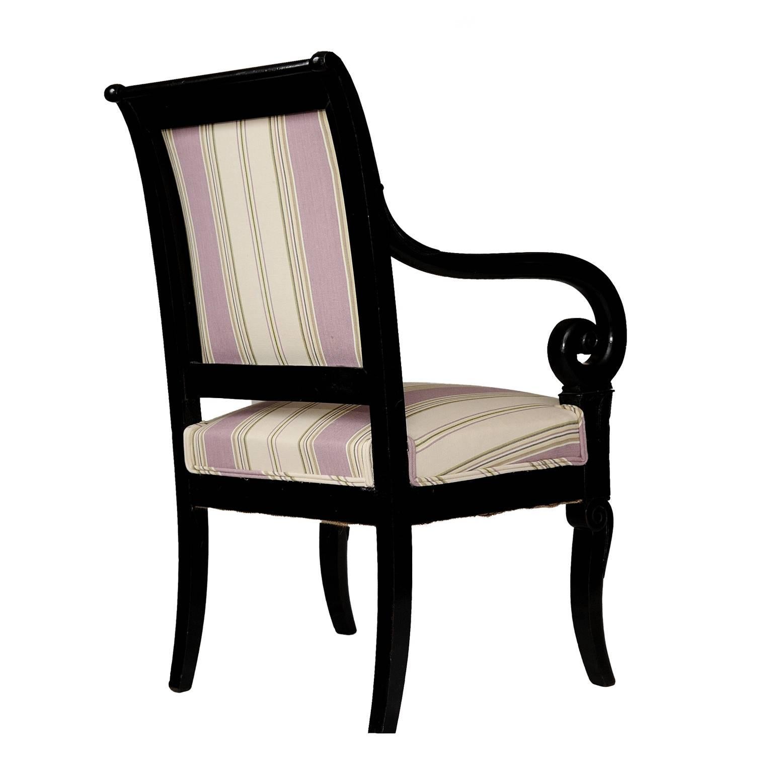 Early 19th Century Pair of French 19th Century Empire Period Ebonized Open Armchairs, circa 1820 For Sale