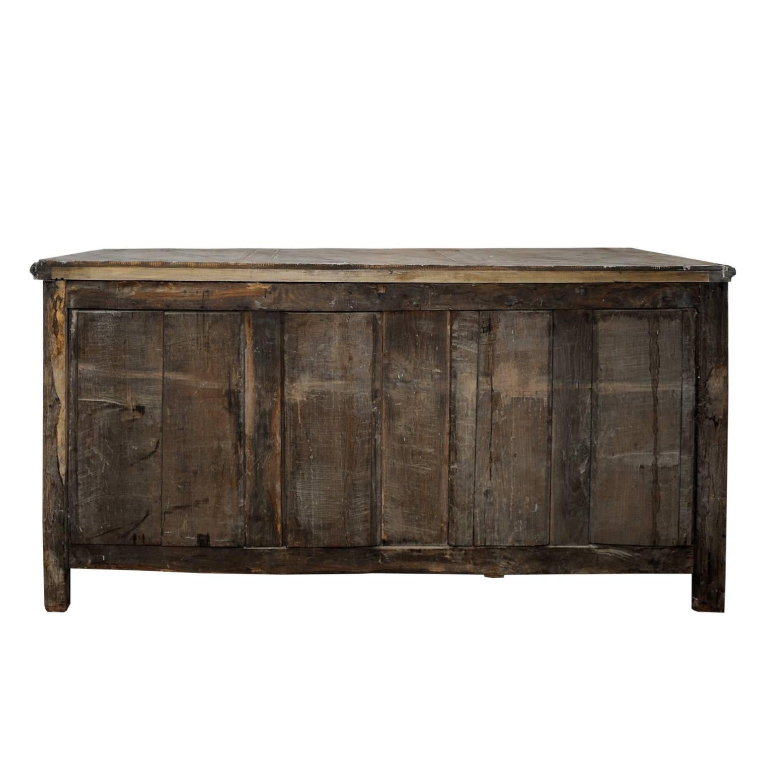French Mid-19th Century Louis XV Painted Three-Door Enfilade Dresser, circa 1750 For Sale 1