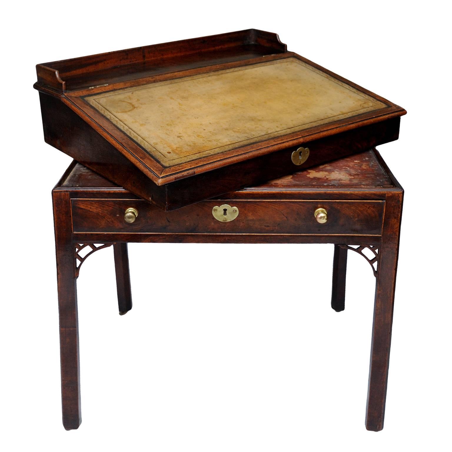 Rare George III Mahogany Gentlemen’s Travelling Desk, circa 1760 In Good Condition In Tetbury, Gloucestershire