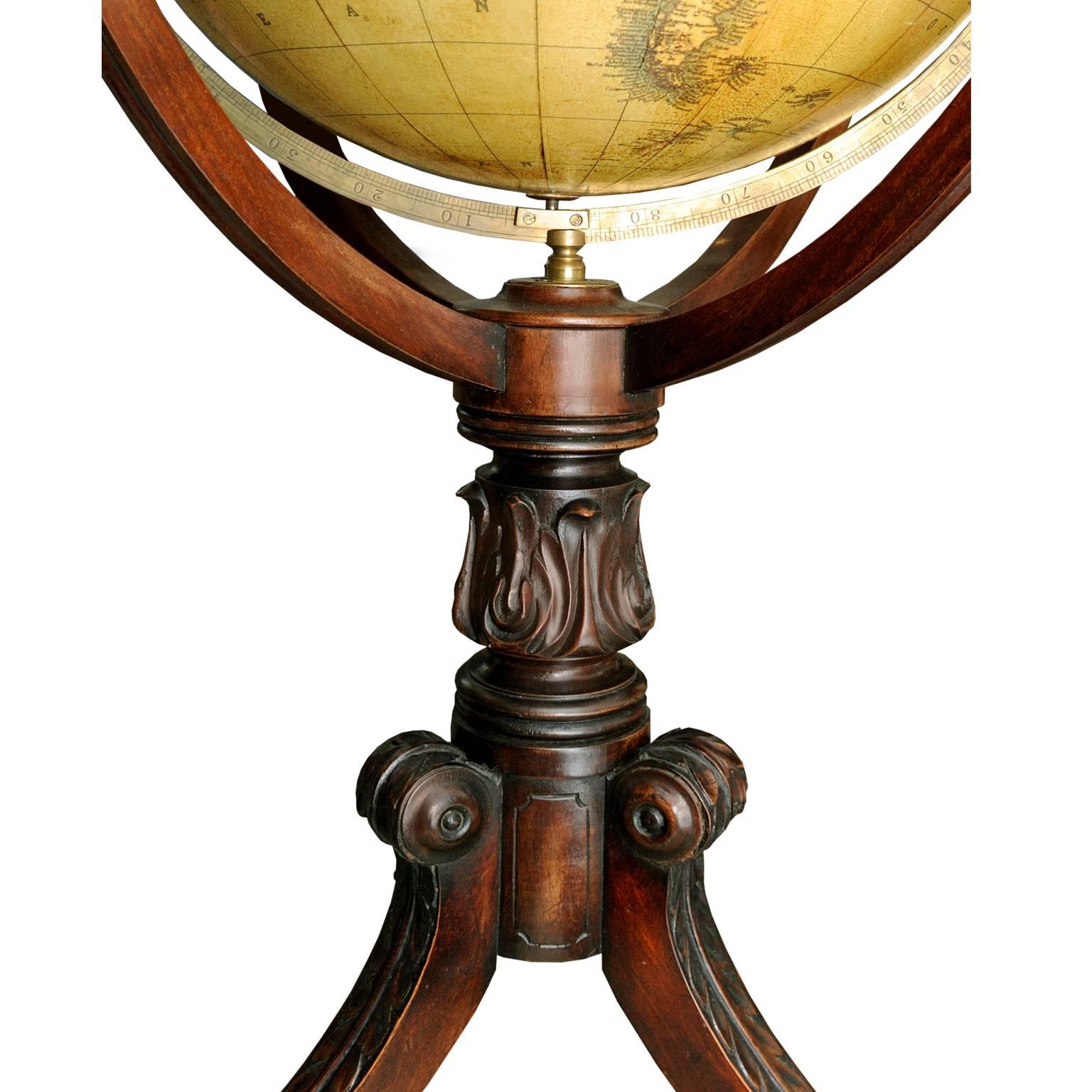 English Pair of early 19th Century Regency Globe Stands, circa 1820 For Sale