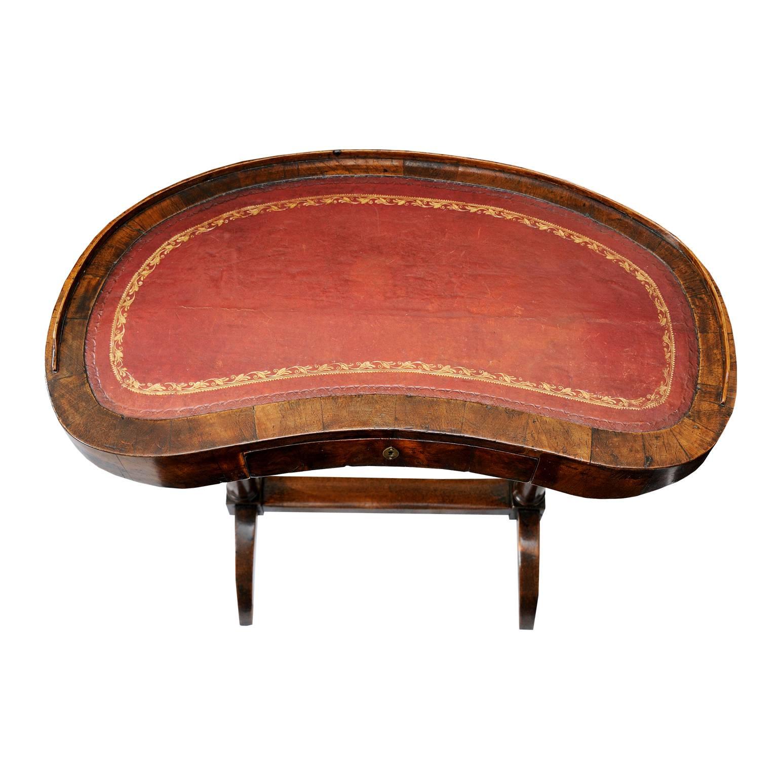 Empire French Walnut Kidney-Shaped Writing Desk, circa 1820 For Sale