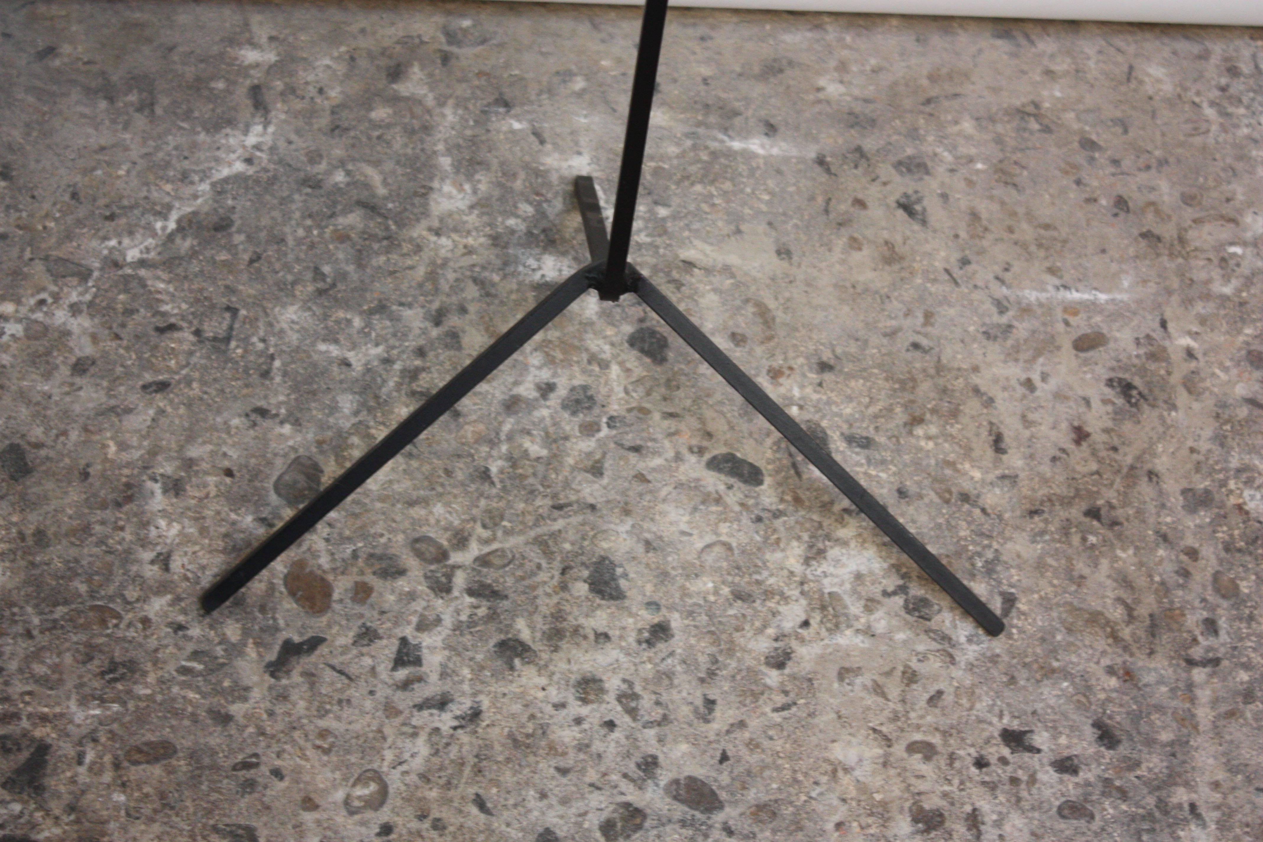 Frederick Weinberg Style Iron Tripod Valet In Good Condition For Sale In Brooklyn, NY