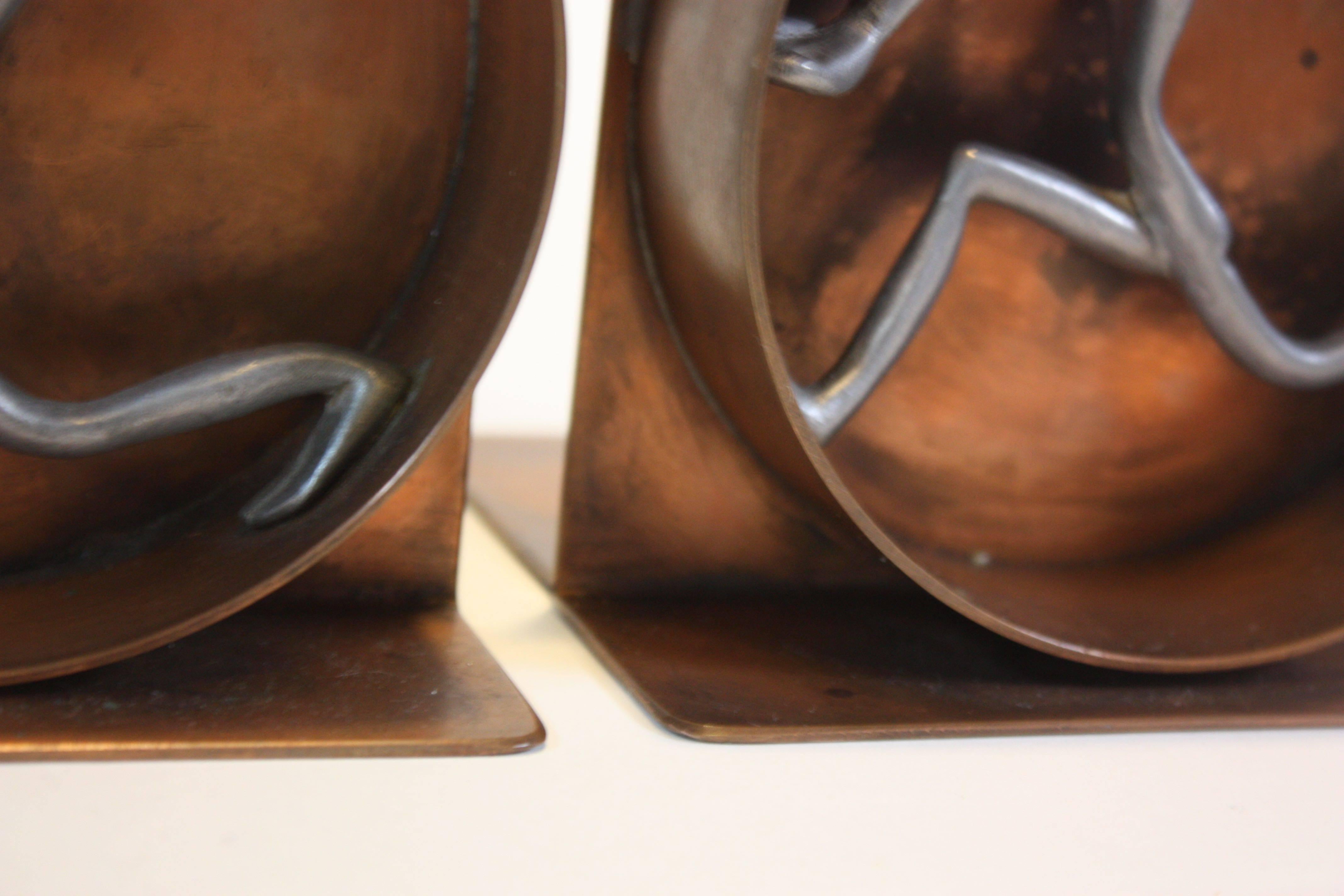 Mid-Century Modern Copper and Pewter Bookends Signed Nelson In Good Condition For Sale In Brooklyn, NY