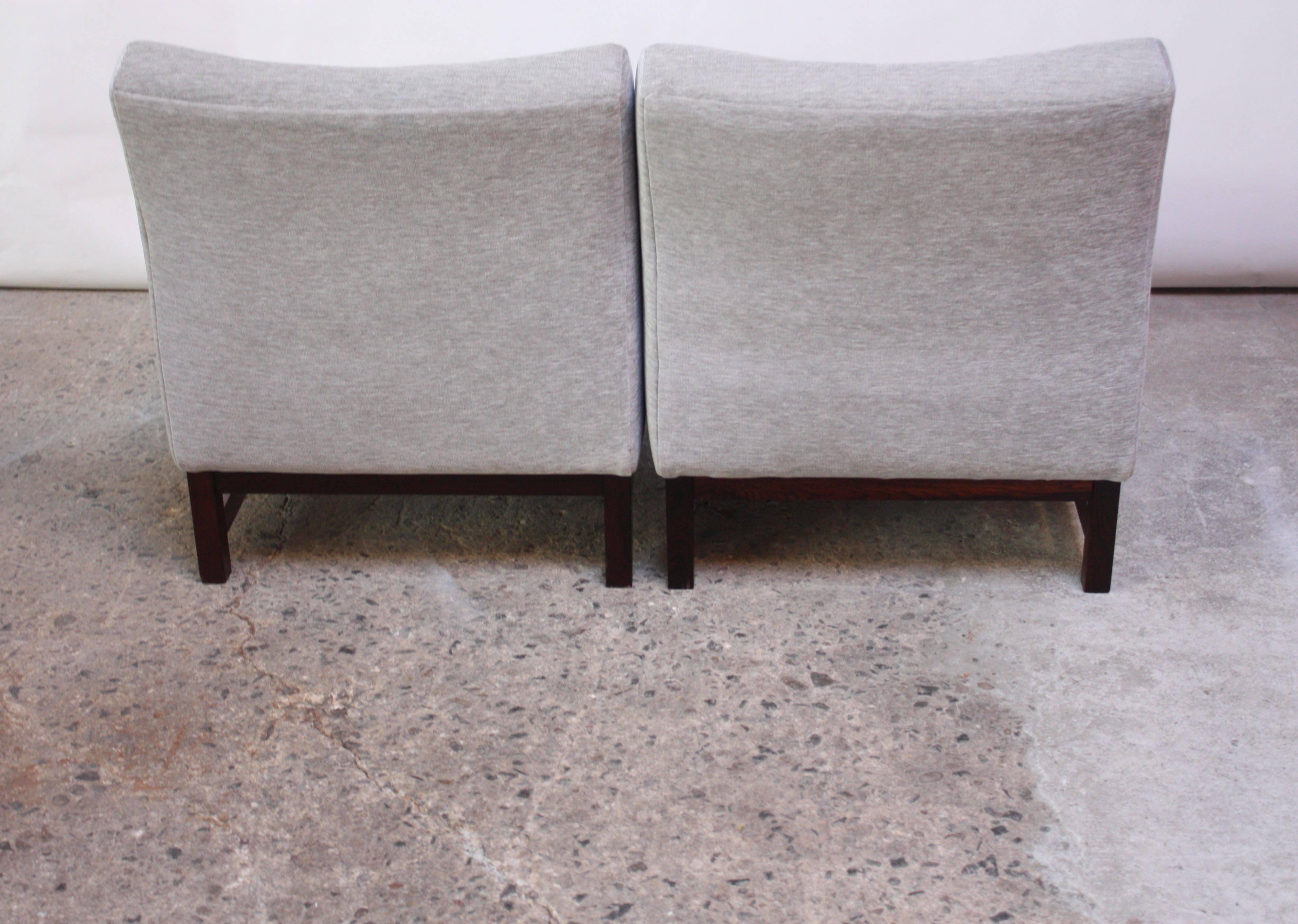 Mid-Century Modern Pair of Norwegian LK Hjelle Slipper Chairs in Chenille and Rosewood