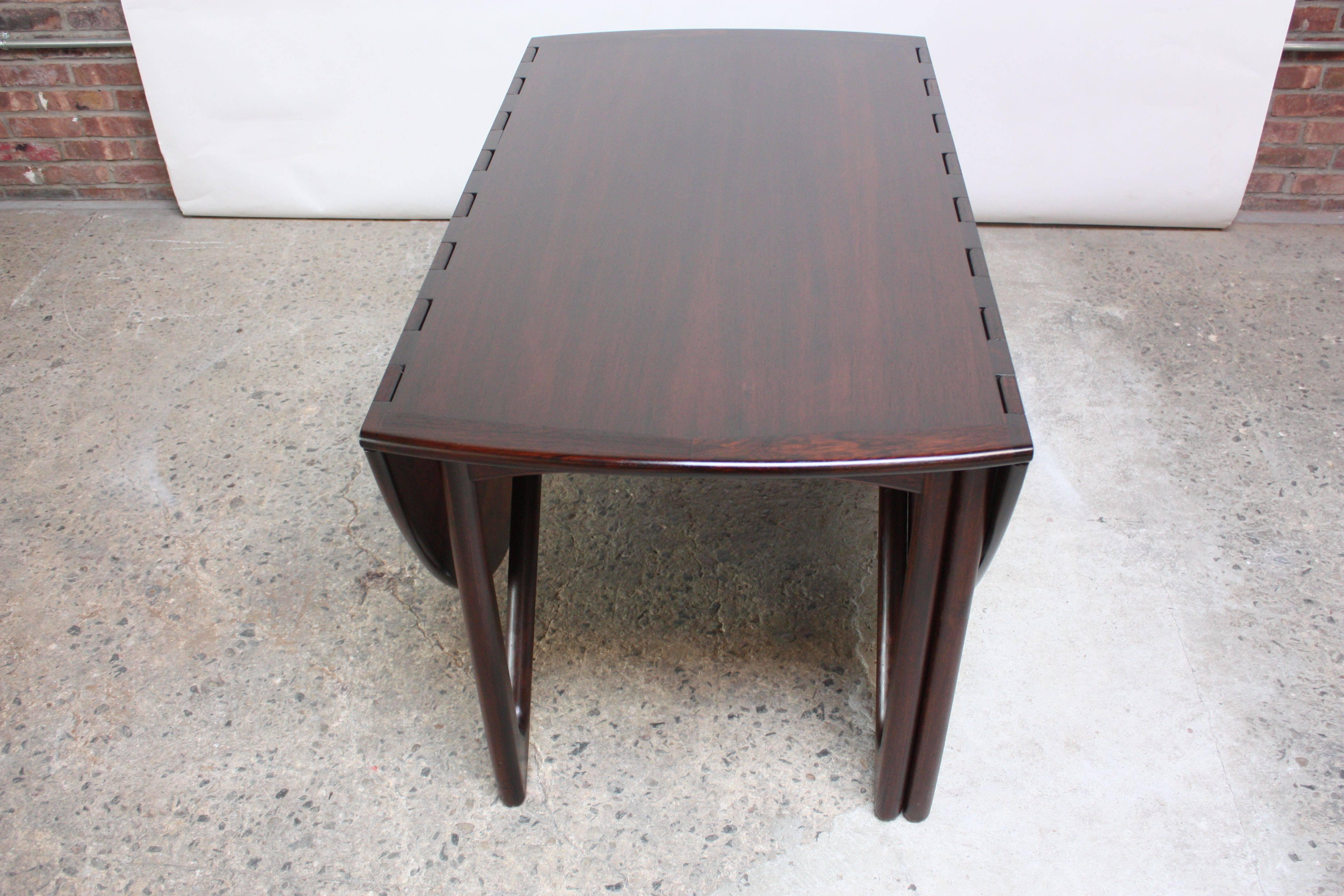 Niels Koefoed Elliptical Rosewood Gateleg 'Eva' Dining Table Model #304 In Excellent Condition In Brooklyn, NY