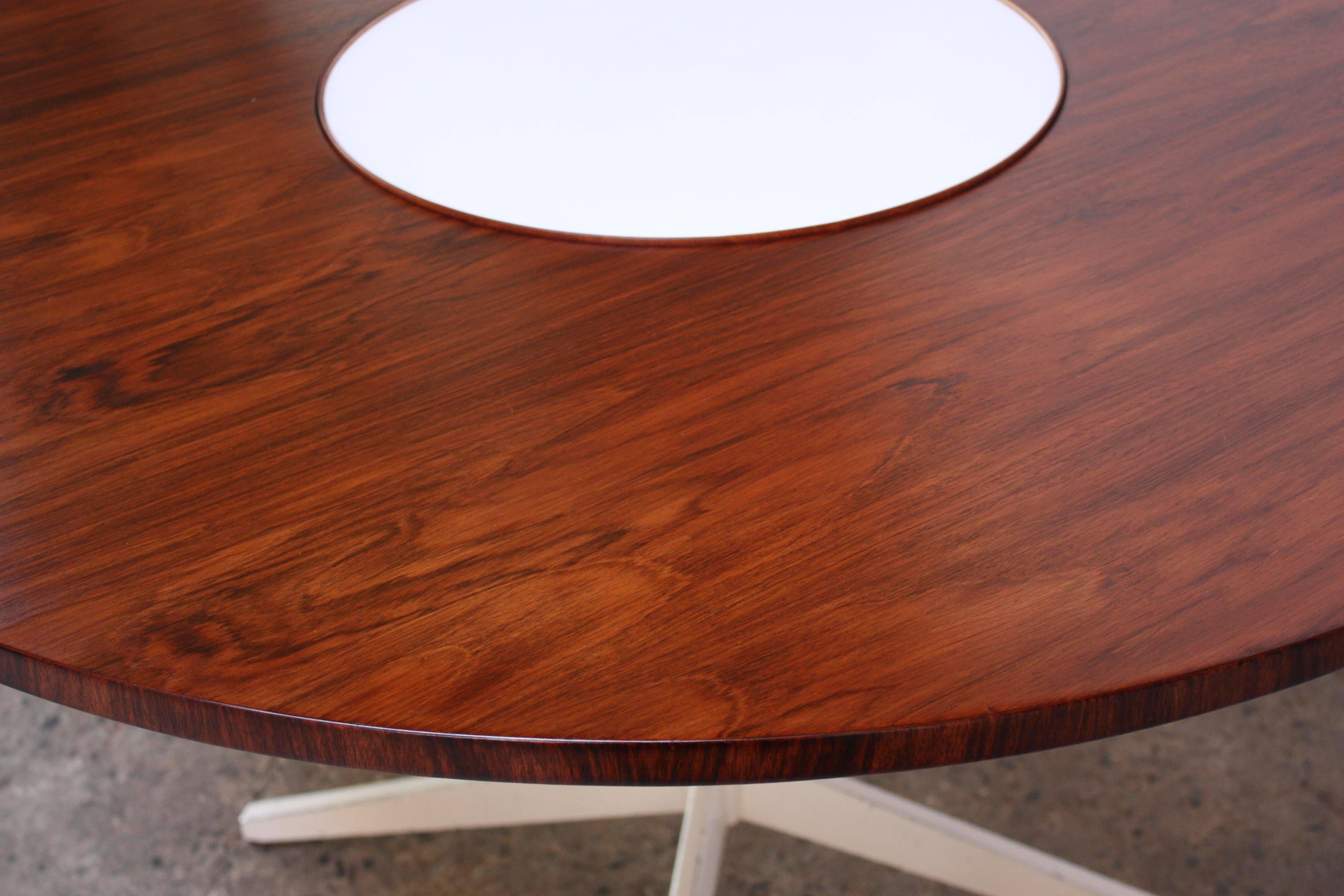 George Nelson for Herman Miller Rosewood 'Lazy Susan' Table In Good Condition In Brooklyn, NY