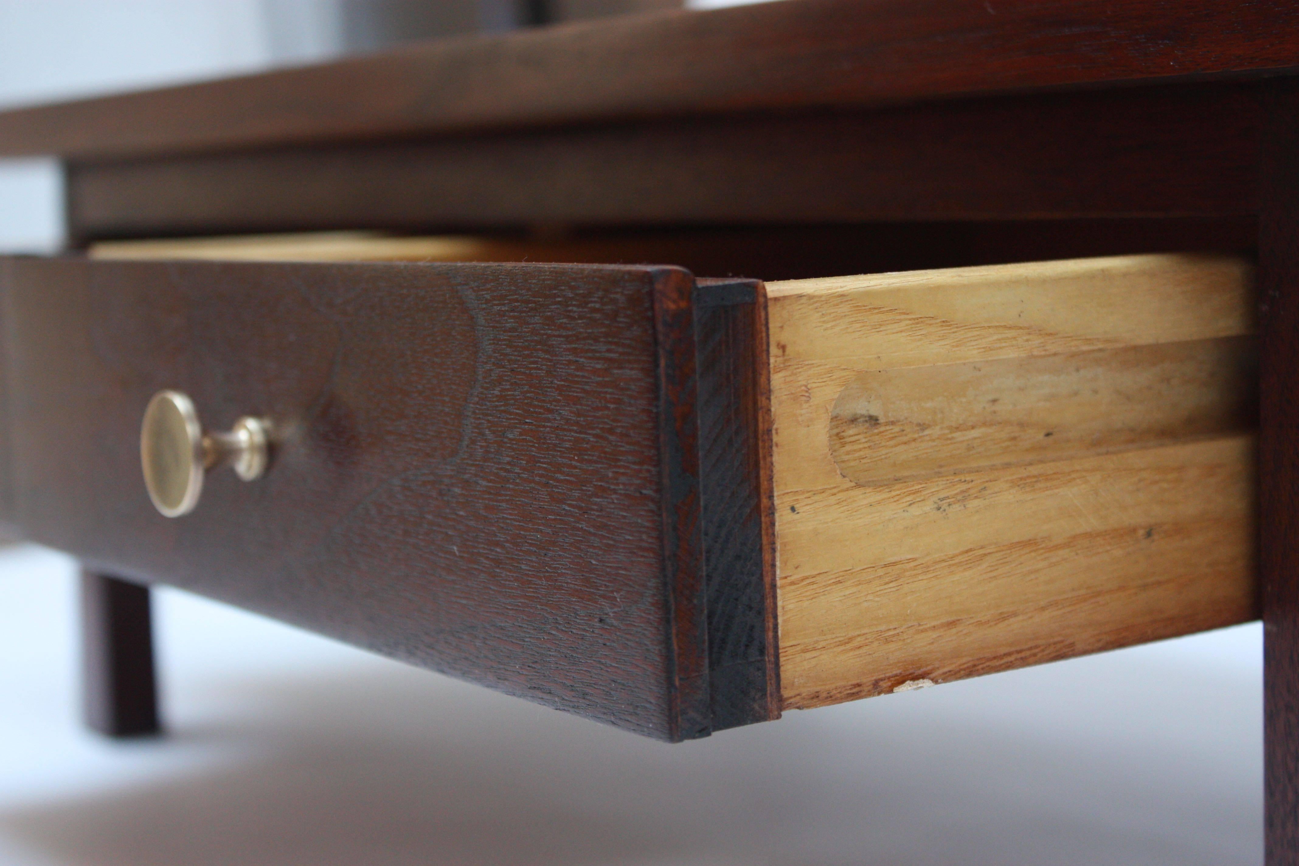 Midcentury American Modern Walnut Jewelry Chest In Excellent Condition For Sale In Brooklyn, NY