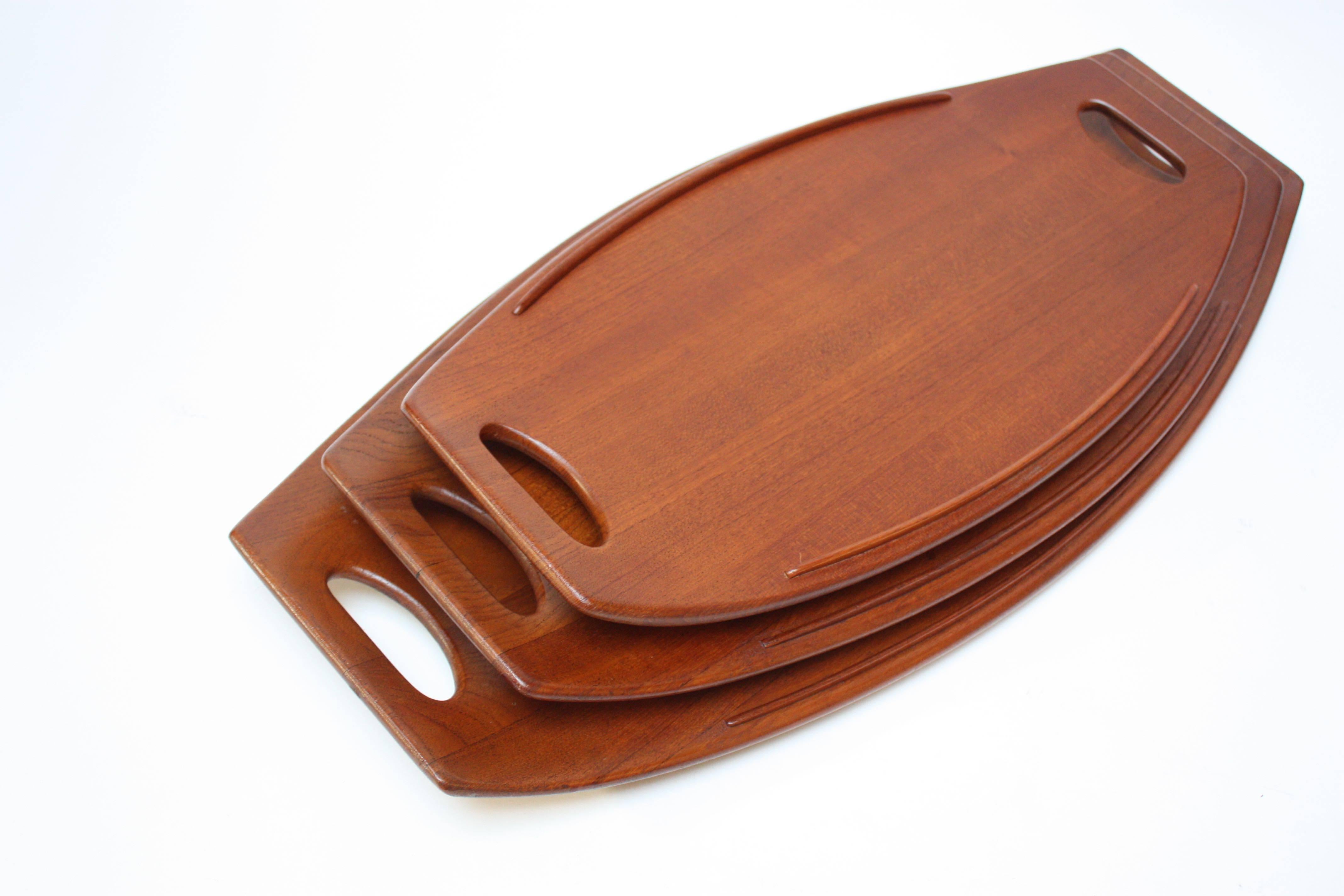 Danish Nest of Three Staved Teak Serving Trays by Jens Quistgaard for Dansk For Sale