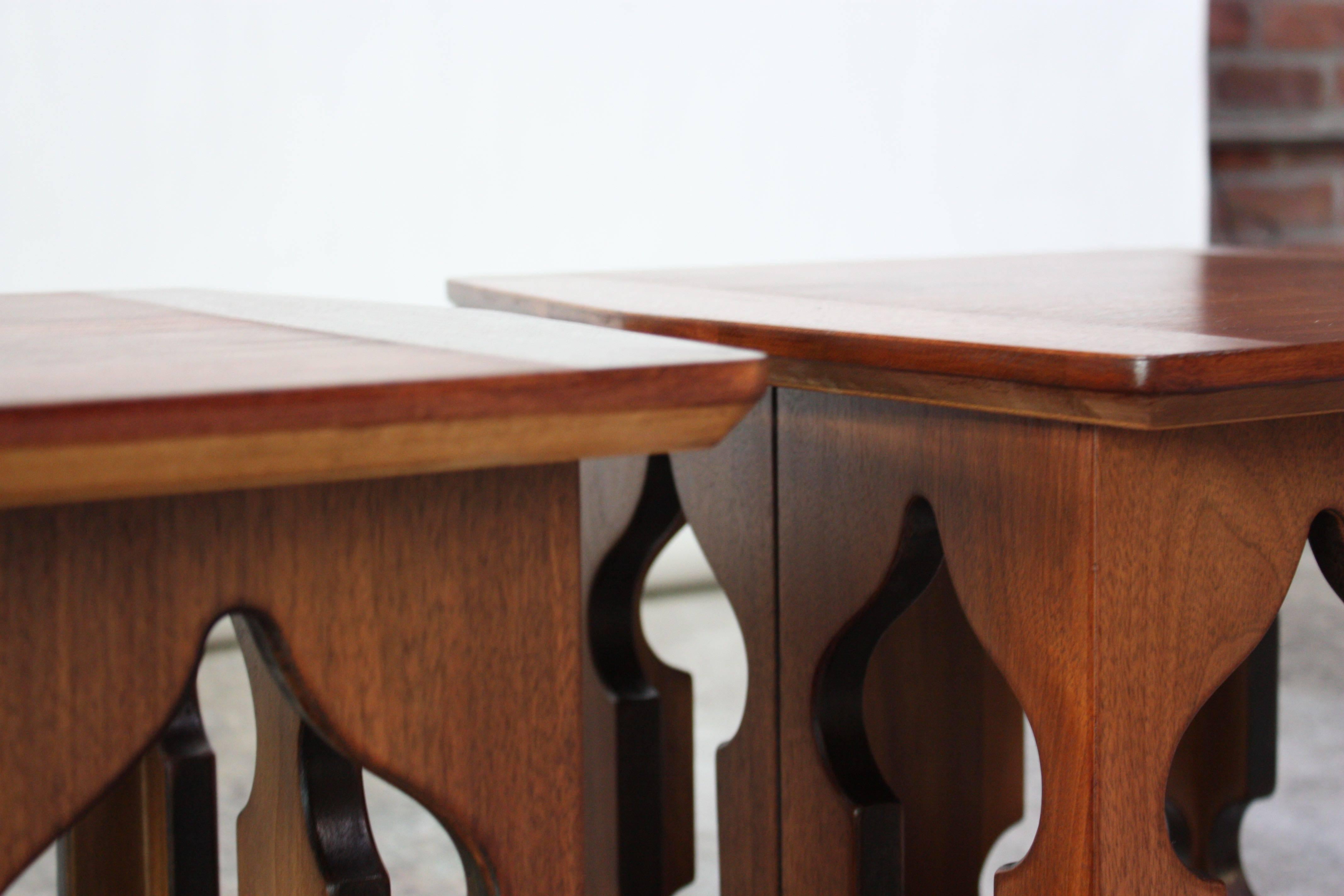Mid-Century Modern Pair of Vintage Moorish Style Walnut Side Tables with Carved Decoration