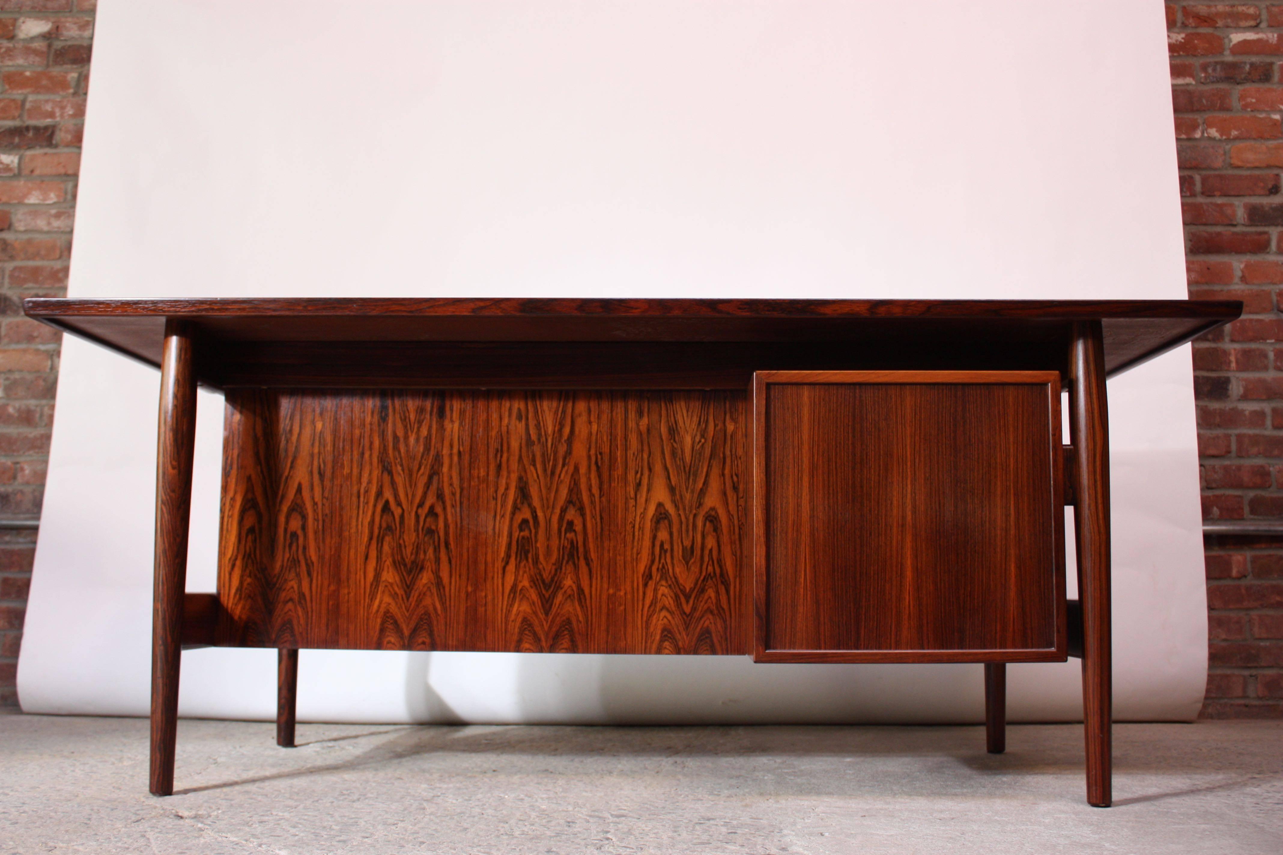 Danish Rosewood Desk by Arne Vodder for Sibast 2