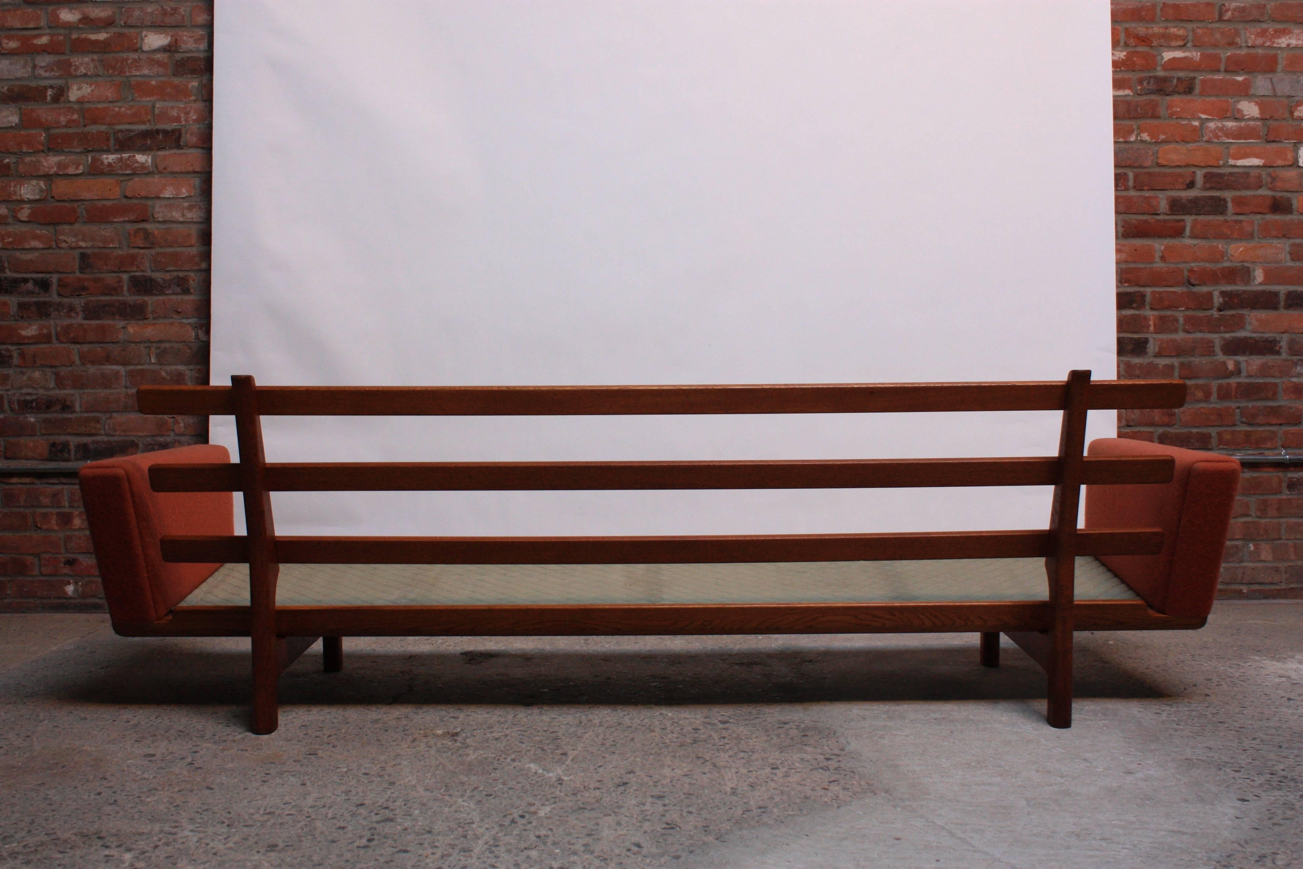 Oak Hans Wegner for GETAMA Sofa
