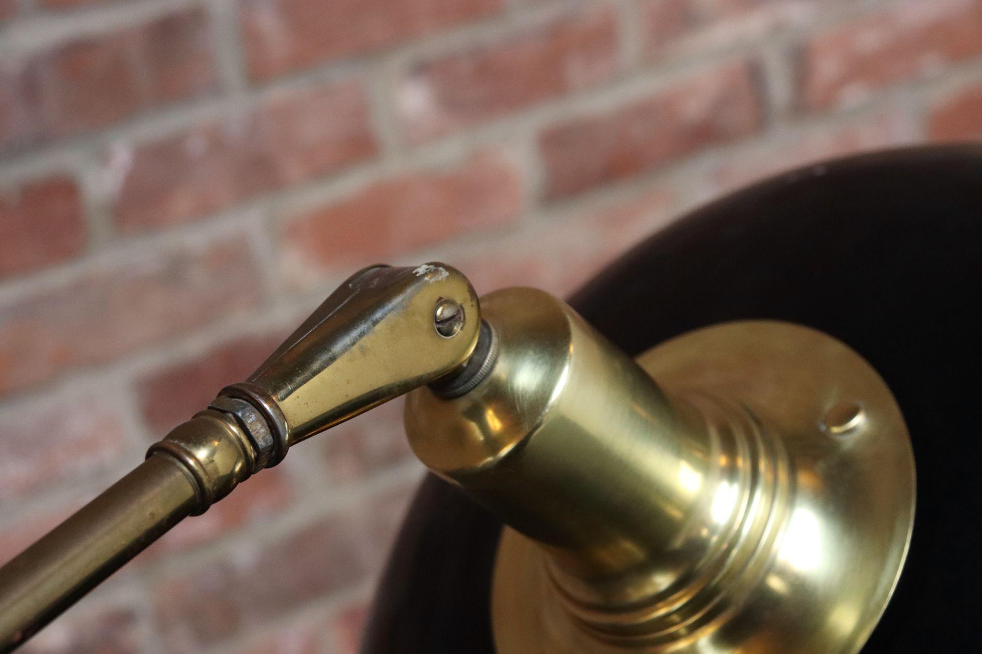 Lampada da terra regolabile in ottone, cromo e metallo verniciato vintage con braccio girevole in vendita 9