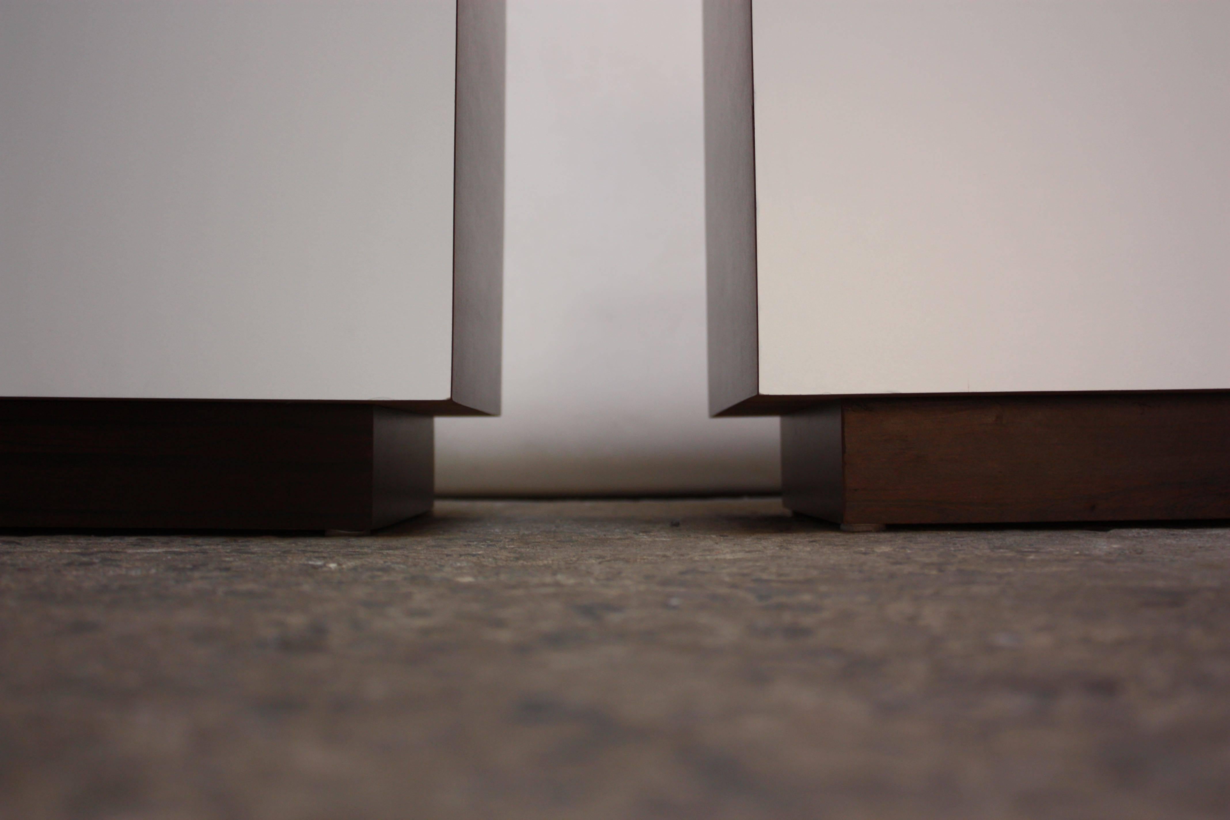 Diminutive Rosewood and Laminate Cube End Tables 1