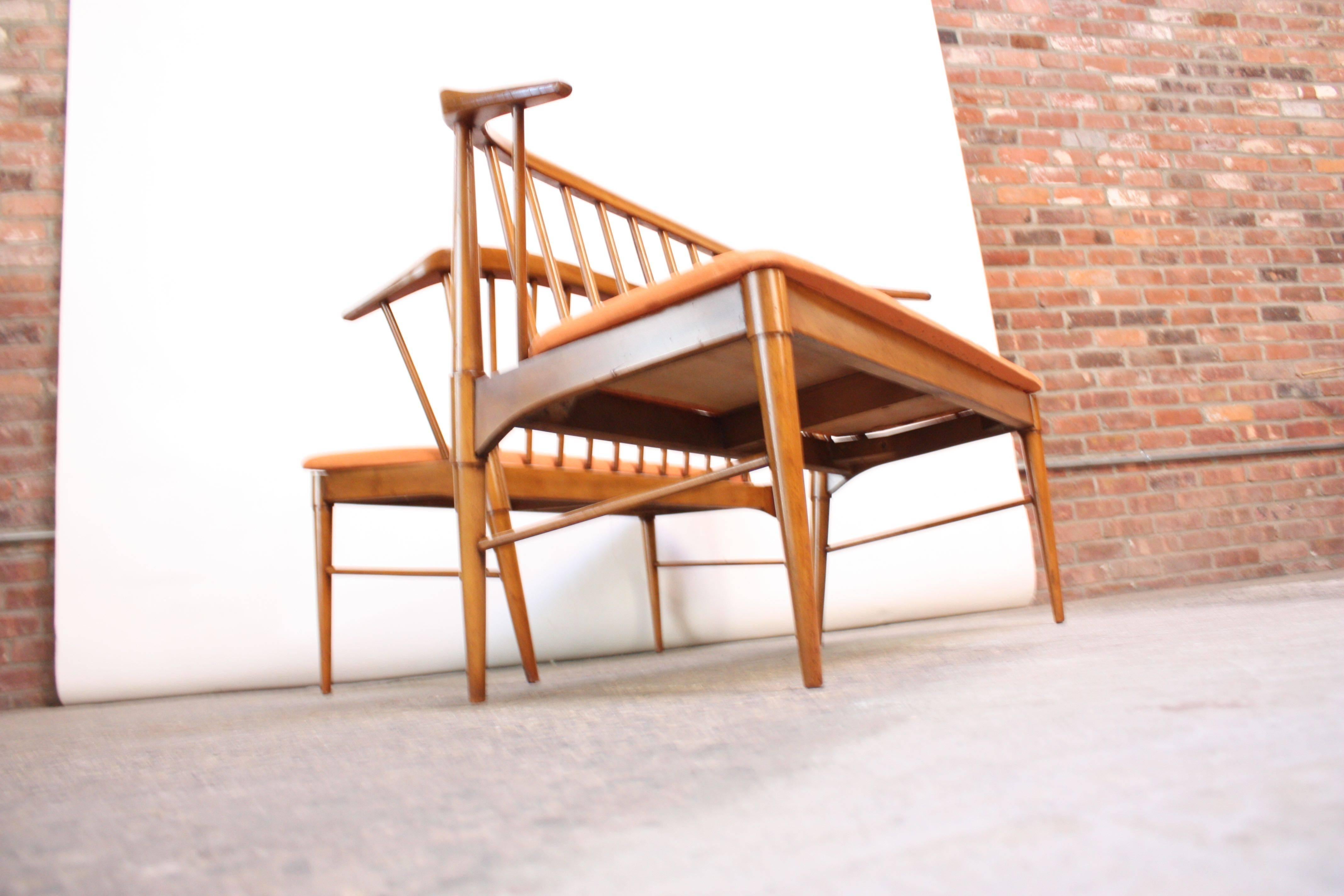 Mid-Century Modern Spindle Back Bench 1