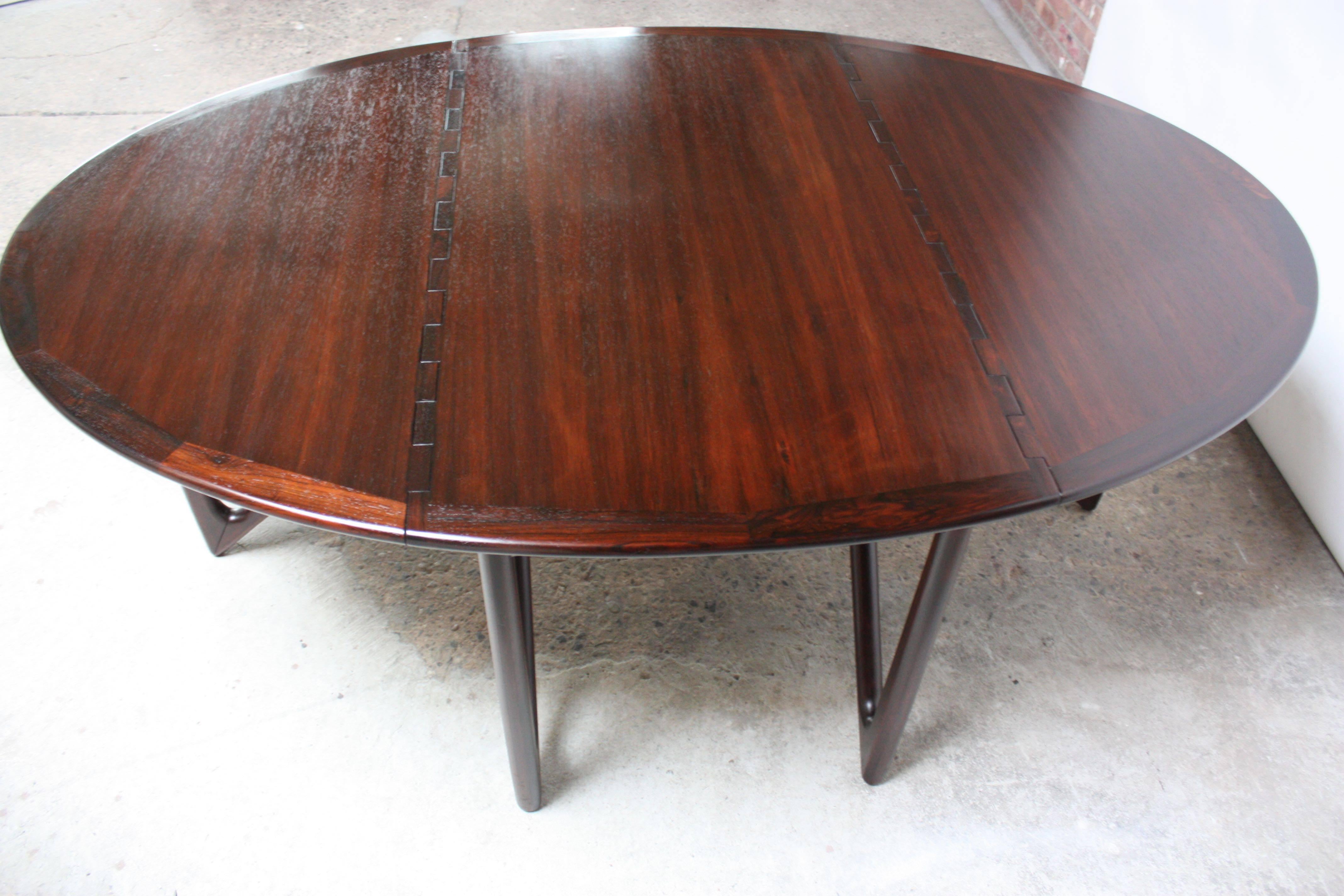 Mid-20th Century Niels Koefoed Elliptical Rosewood Gateleg 'Eva' Dining Table Model #304